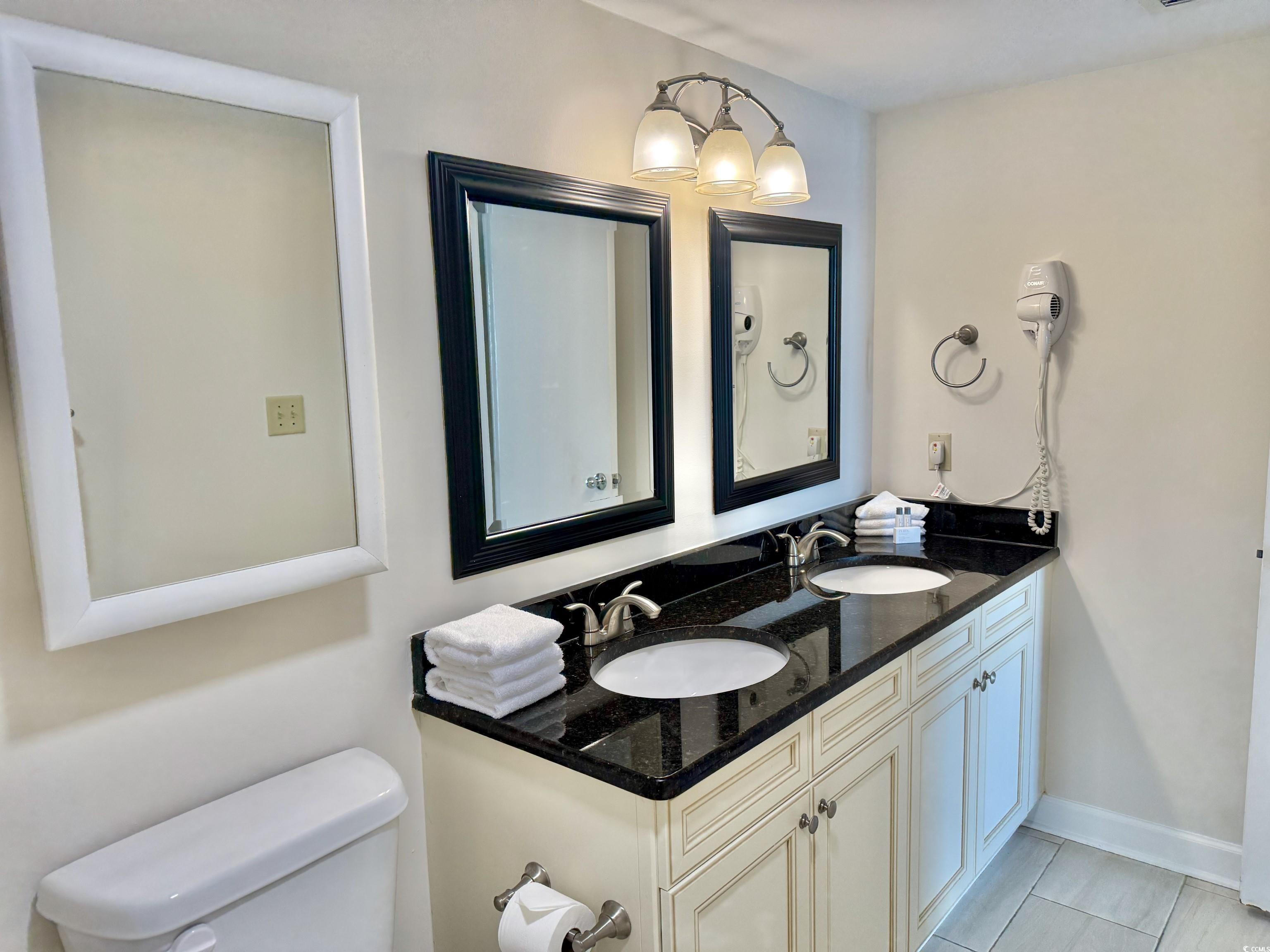 9840 Queensway Blvd. Property Photo 32