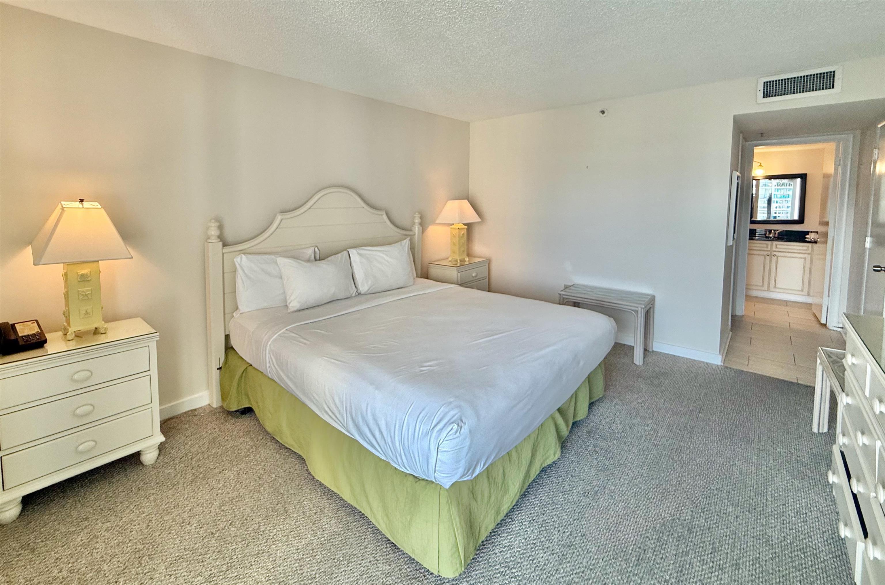 9840 Queensway Blvd. Property Photo 33