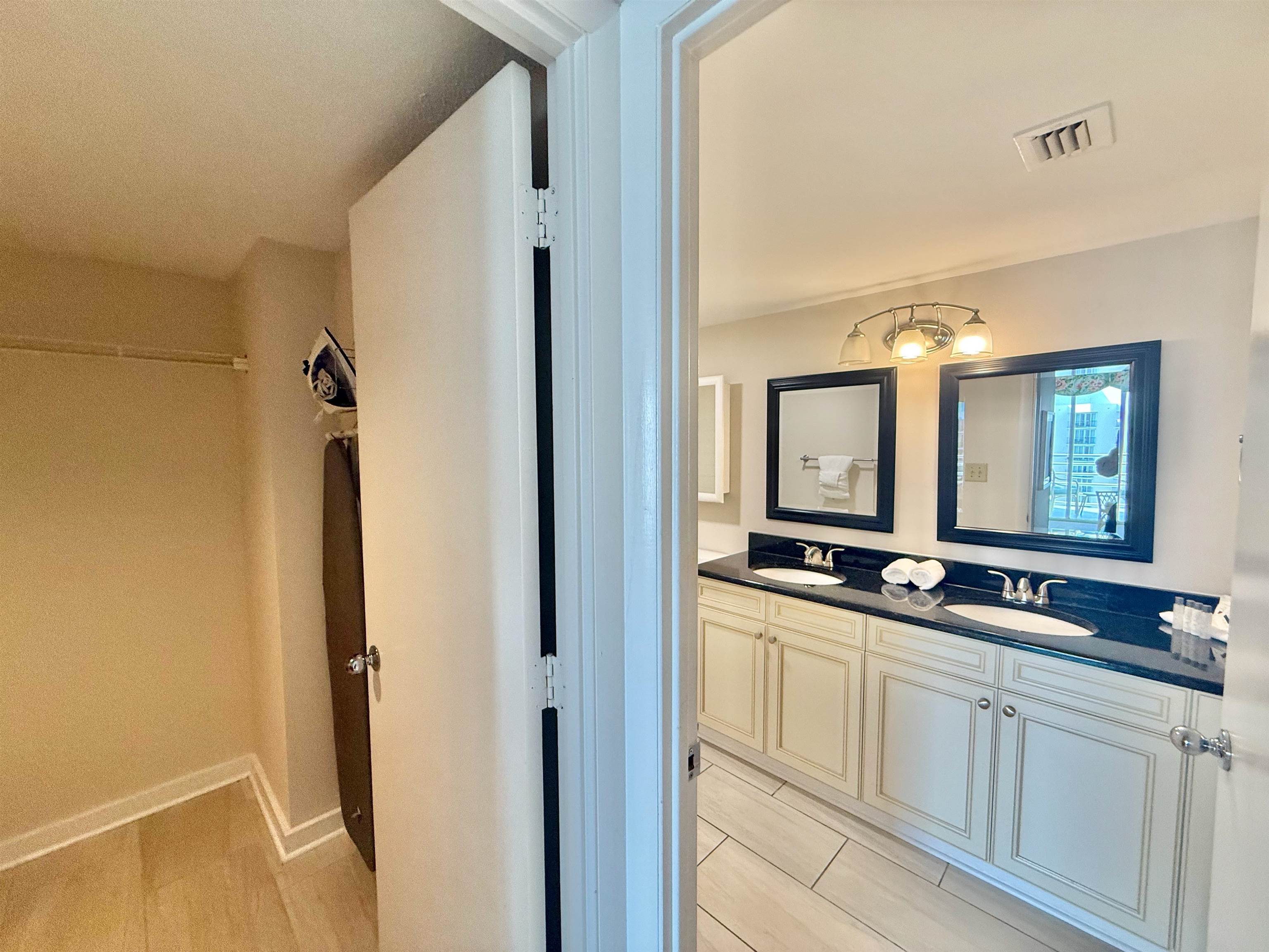 9840 Queensway Blvd. Property Photo 36