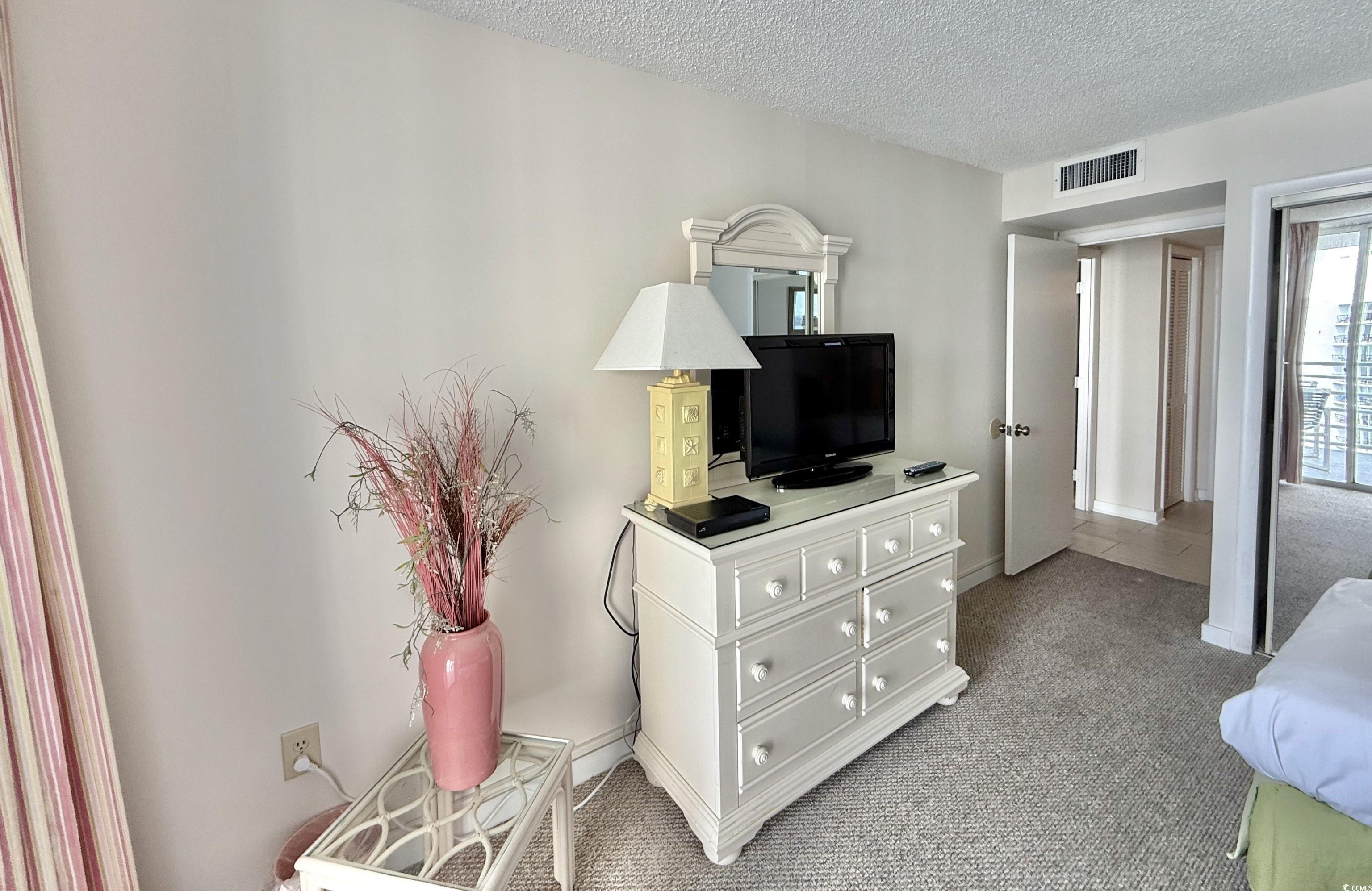 9840 Queensway Blvd. Property Photo 37