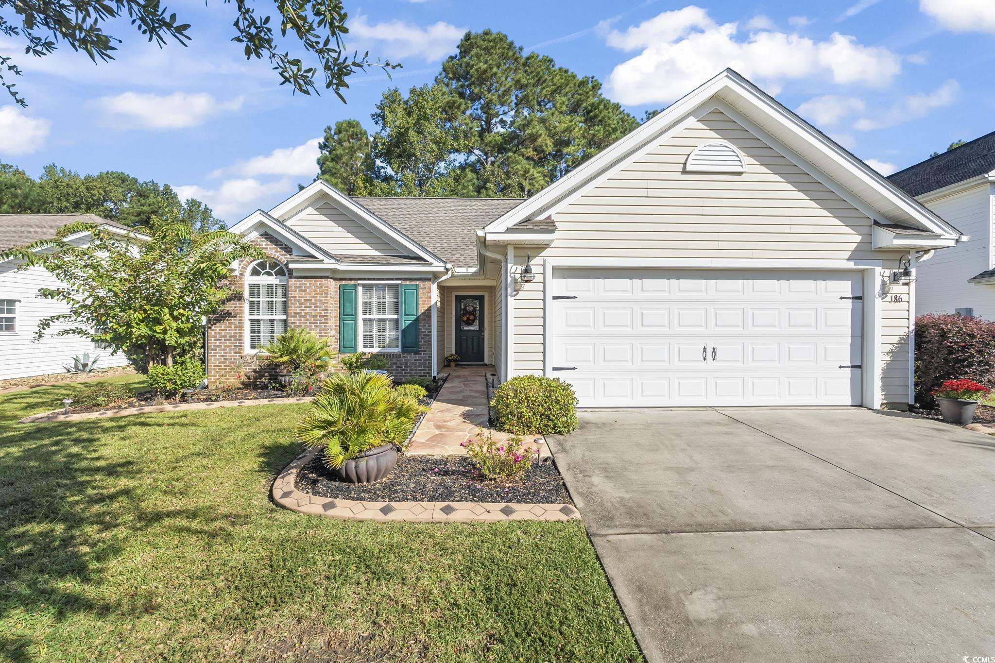 186 Carolina Crossing Blvd. Property Photo 1