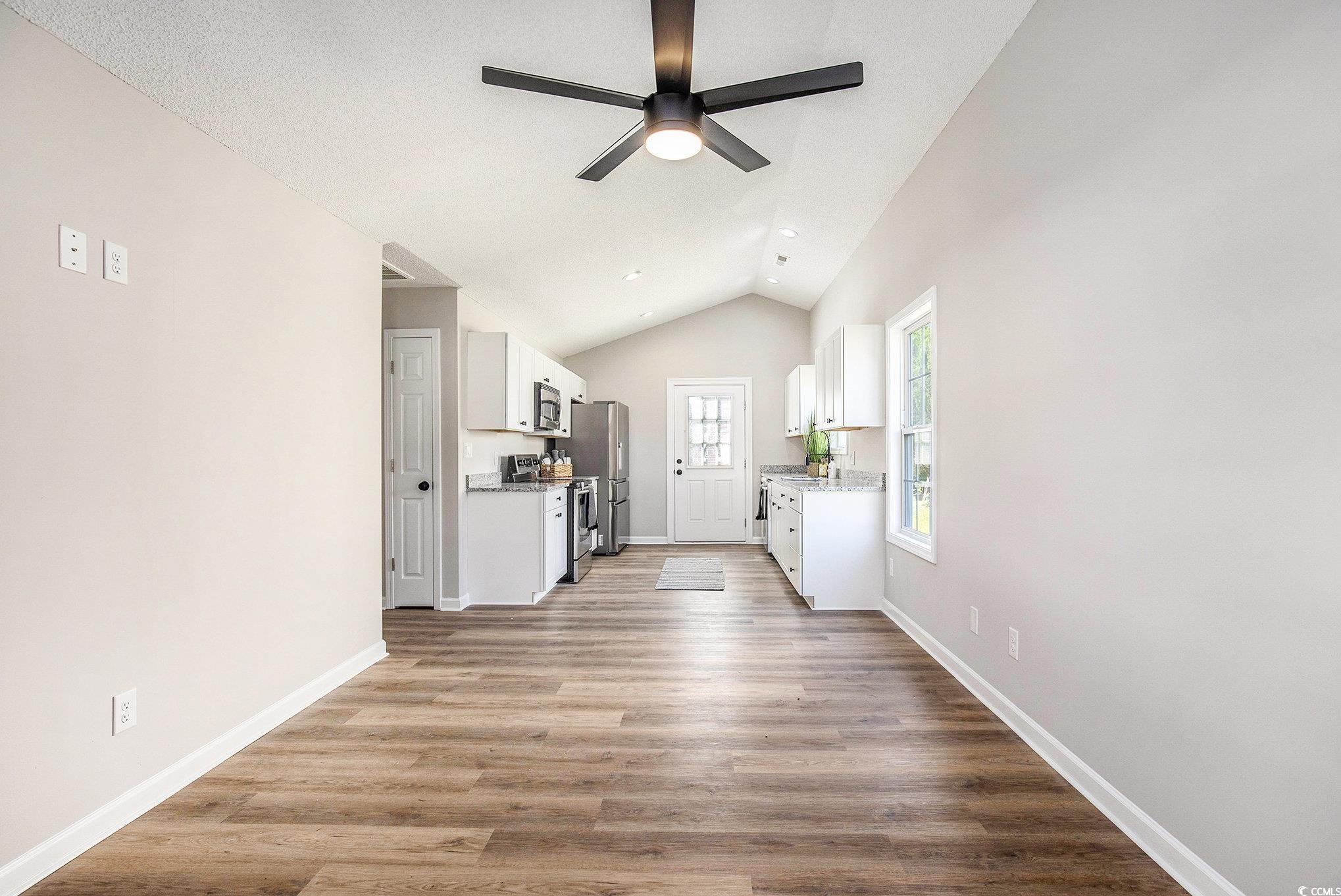 424 Wallingford Circle Property Photo 12