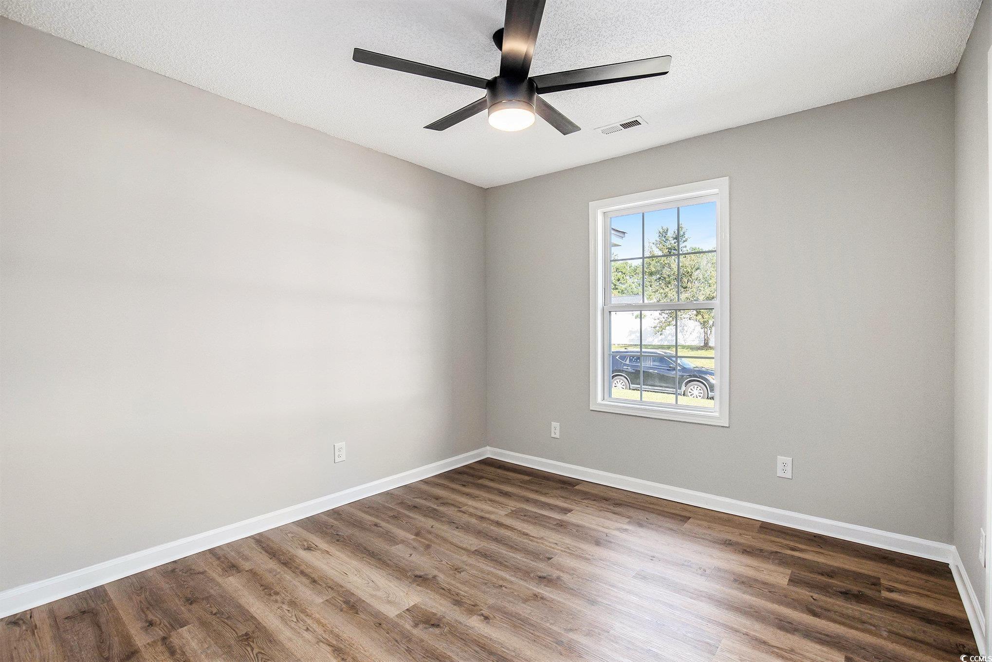 424 Wallingford Circle Property Photo 17