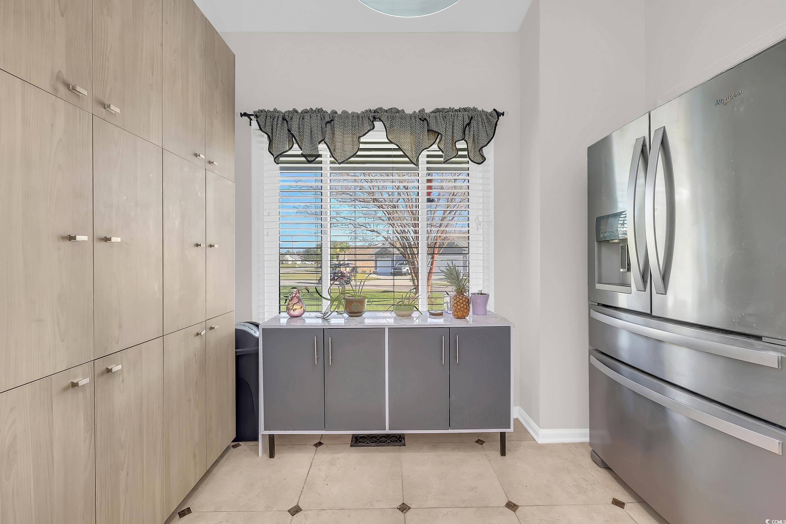 609 Bay St. Property Photo 26