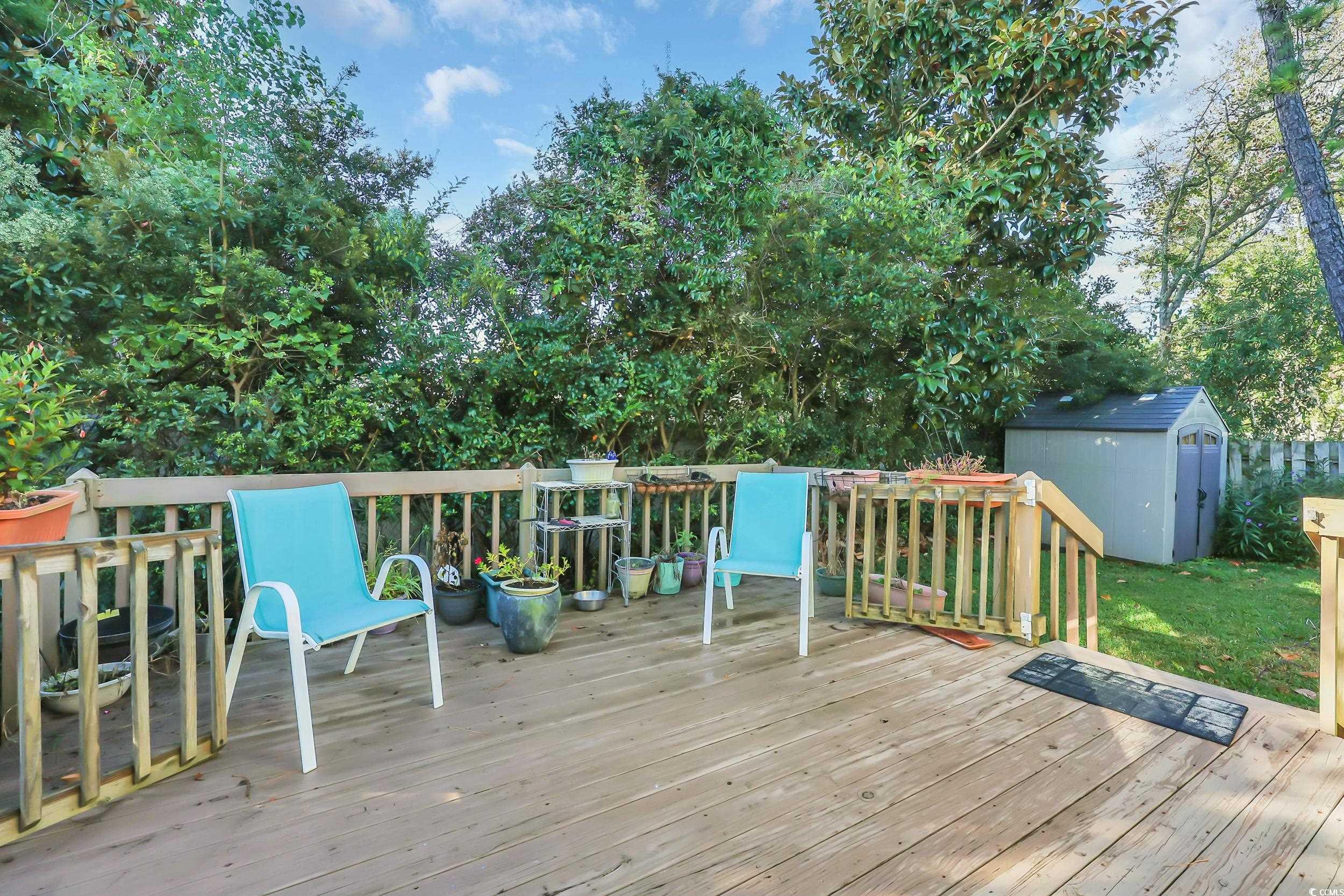 609 Bay St. Property Photo 28