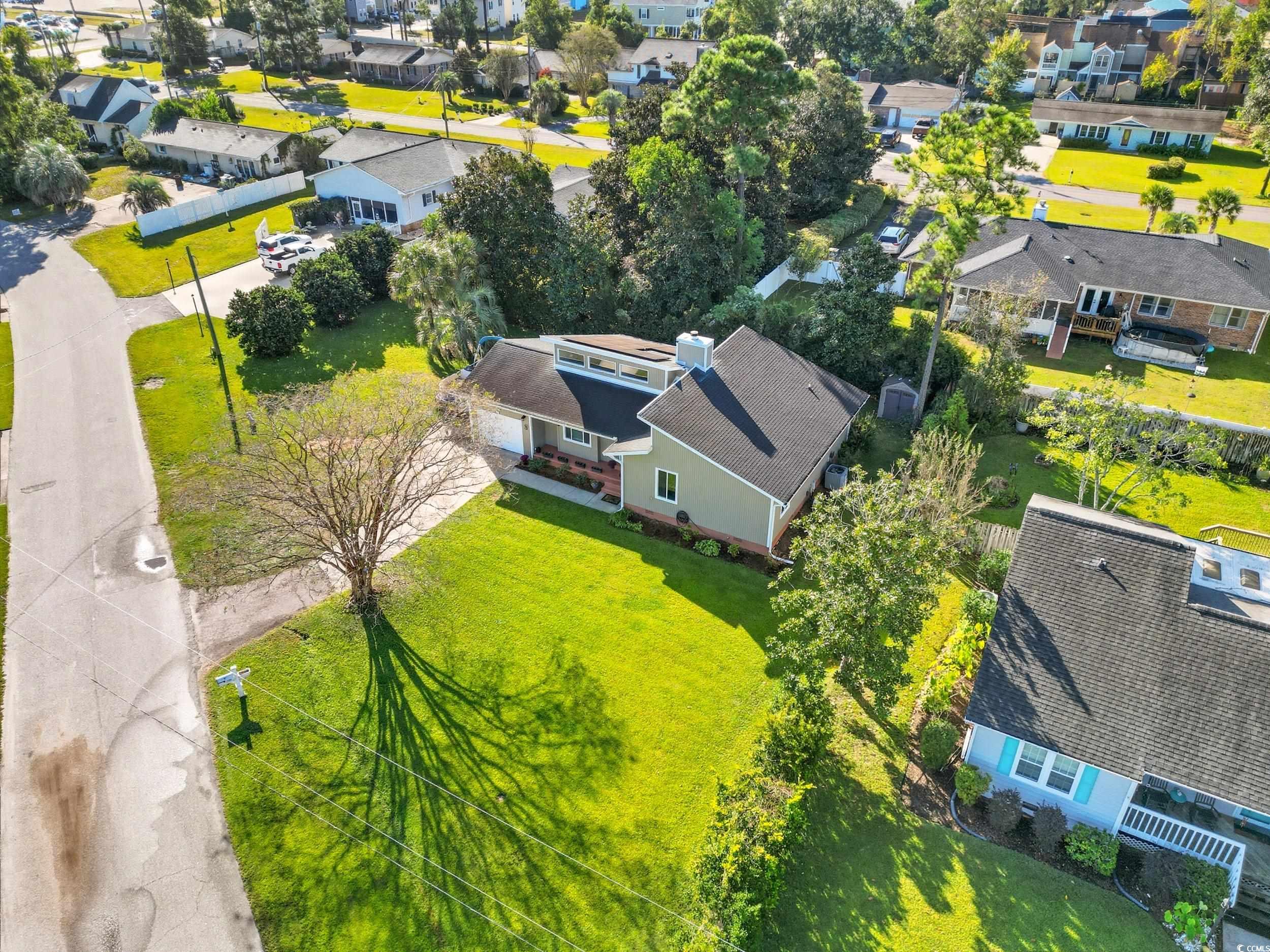 609 Bay St. Property Photo 31