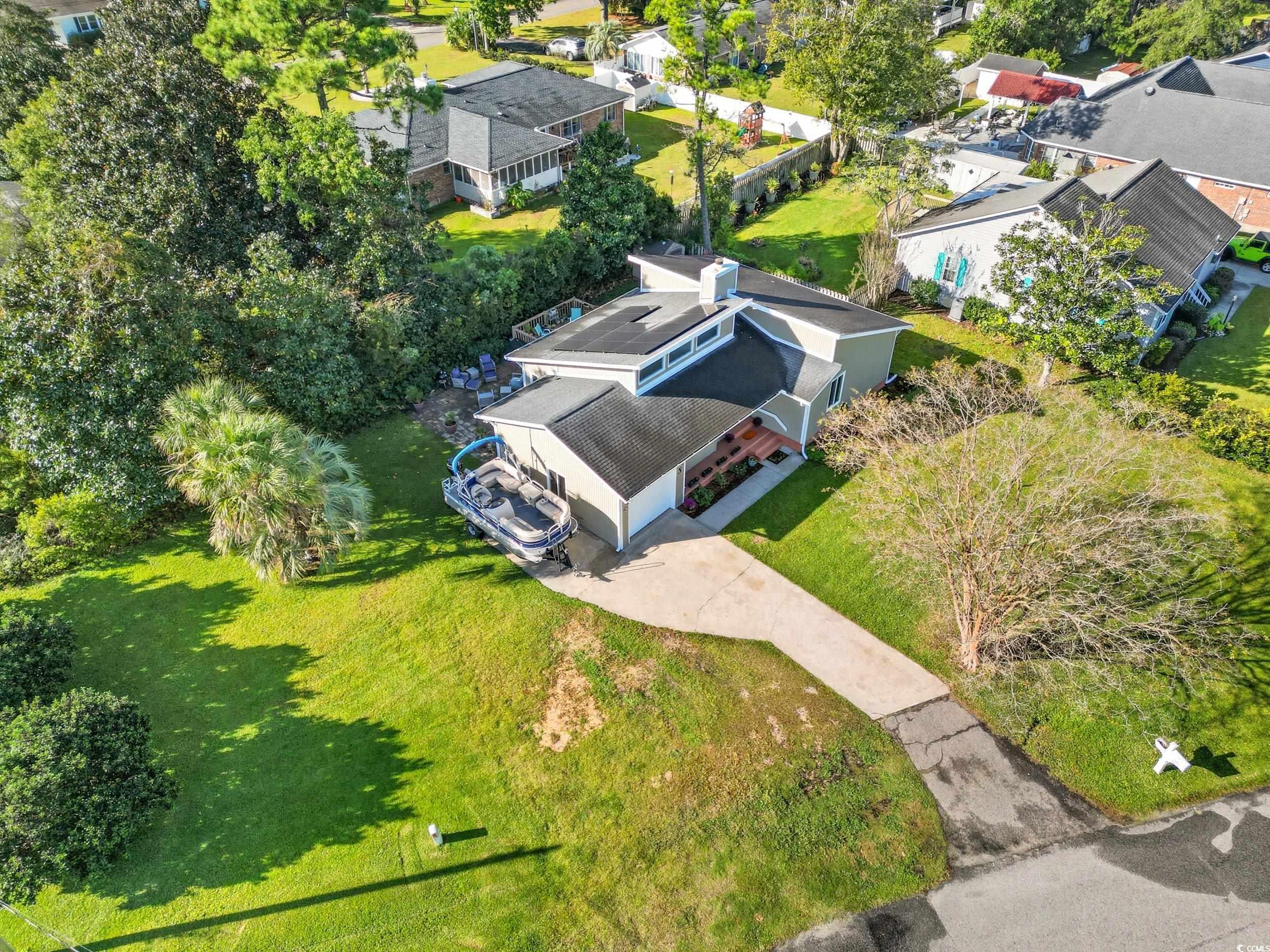 609 Bay St. Property Photo 33