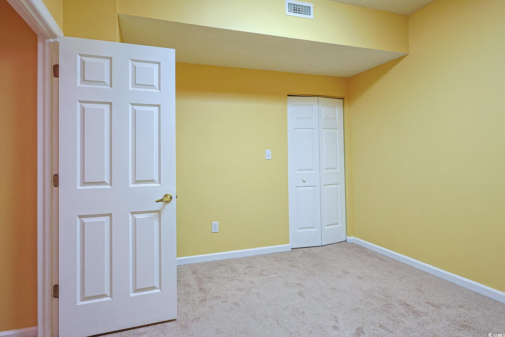 2302 Sweetwater Blvd. Property Photo 12