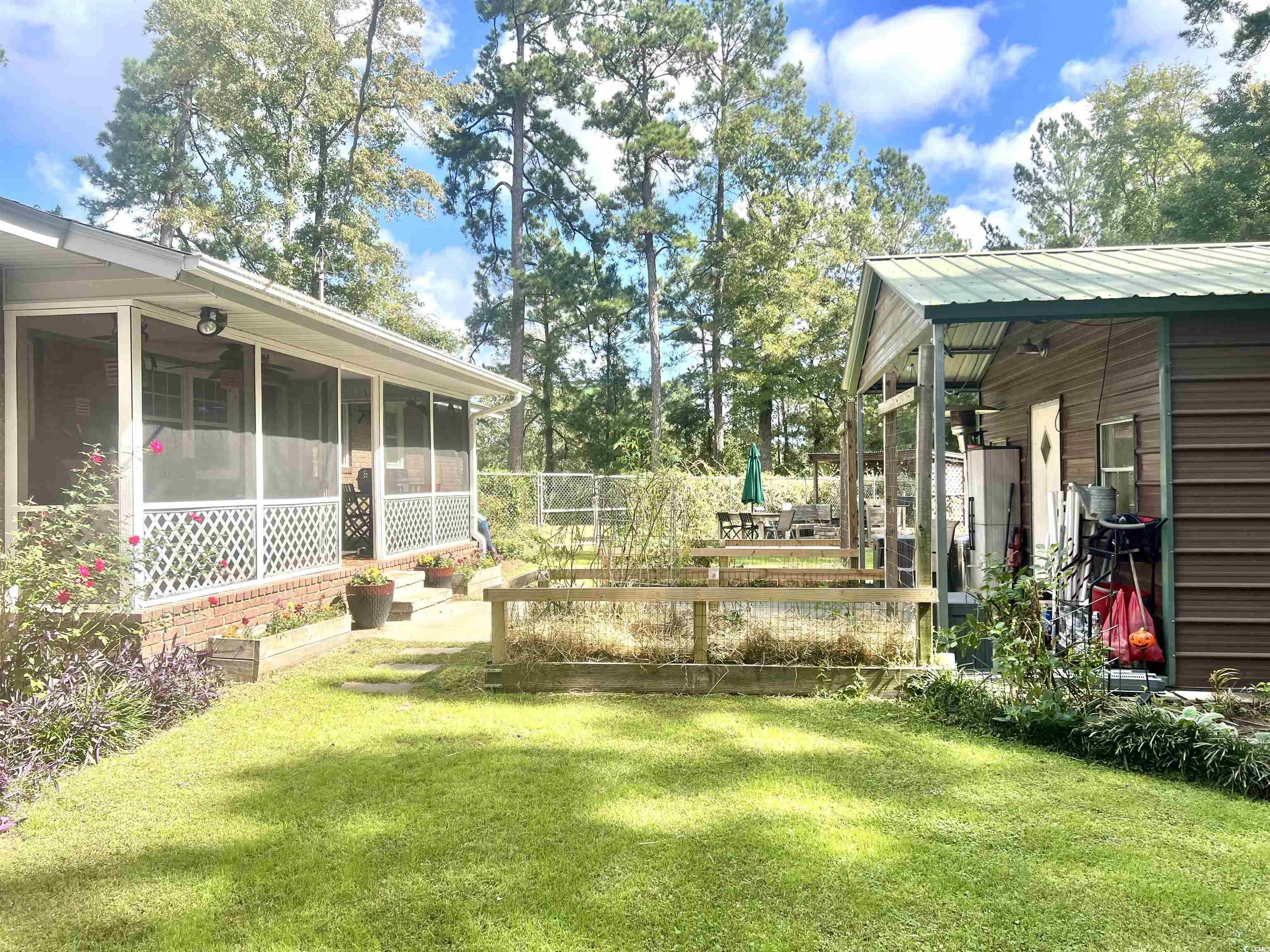 6426 Highway 90 Property Photo 3