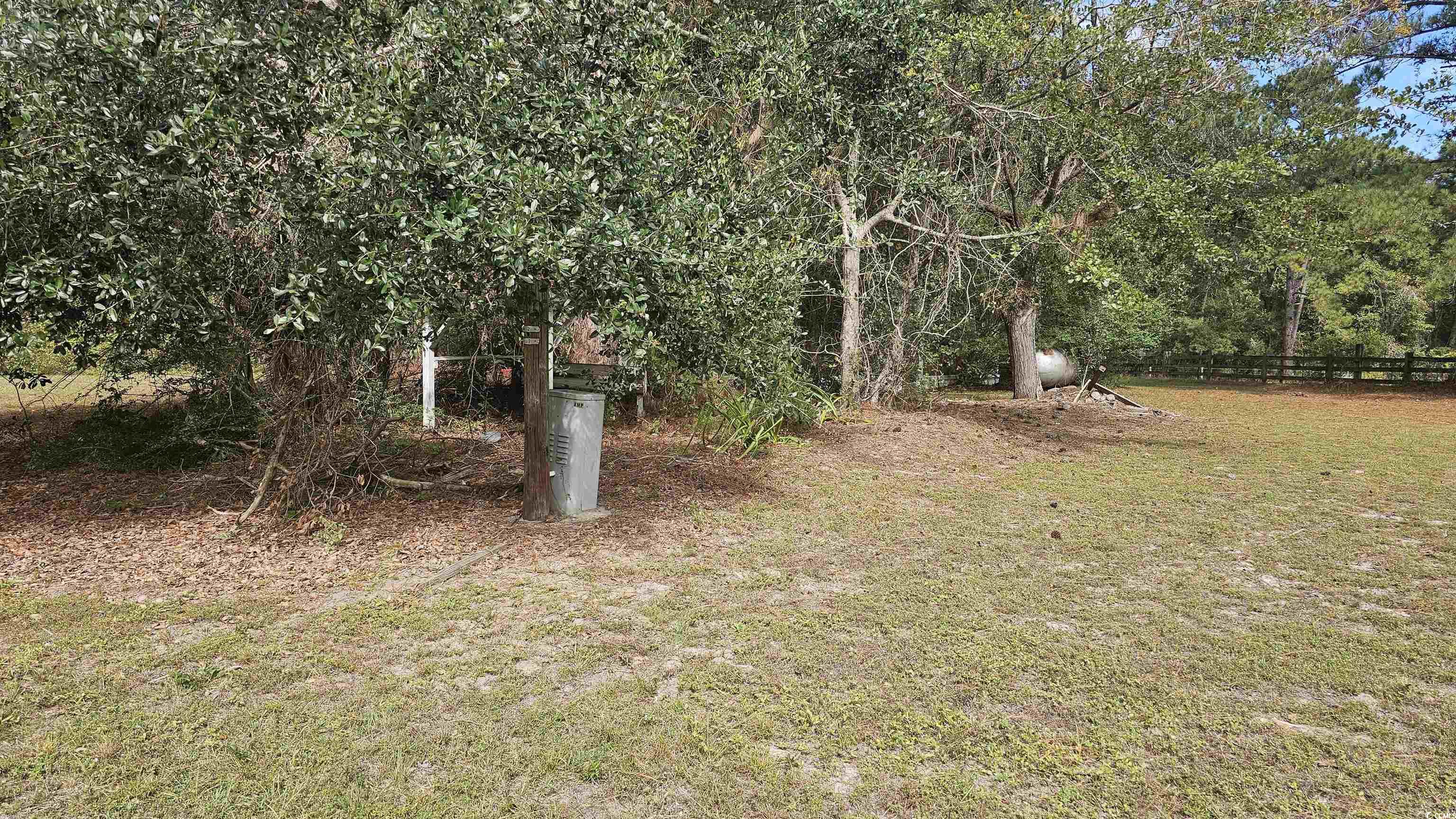 3715 Highway 90 Property Photo 1