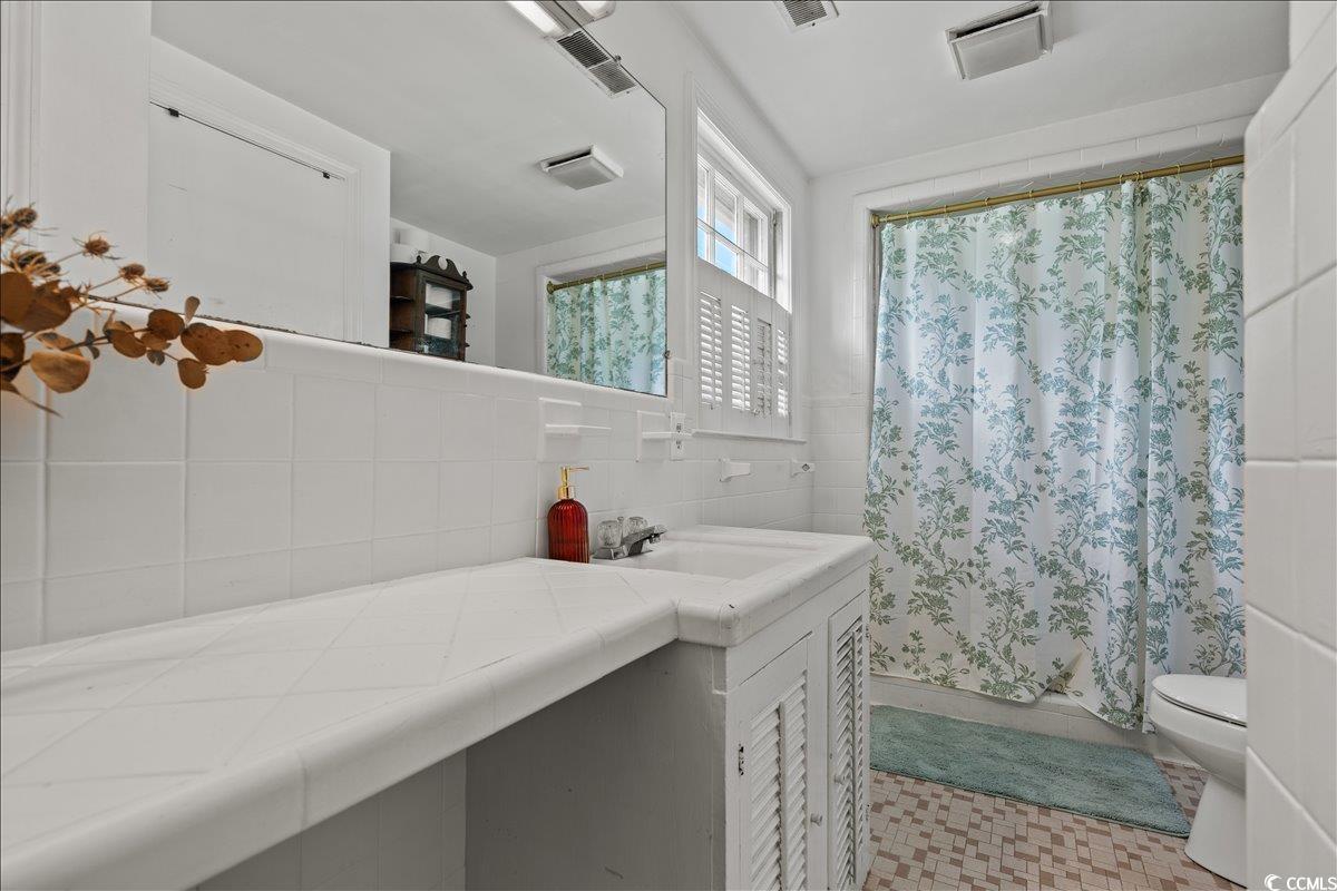 917 N Main St. Property Photo 16