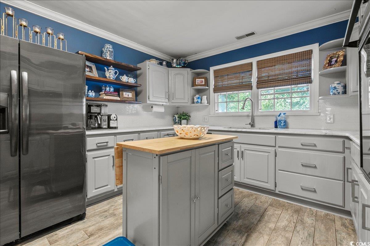 917 N Main St. Property Photo 22