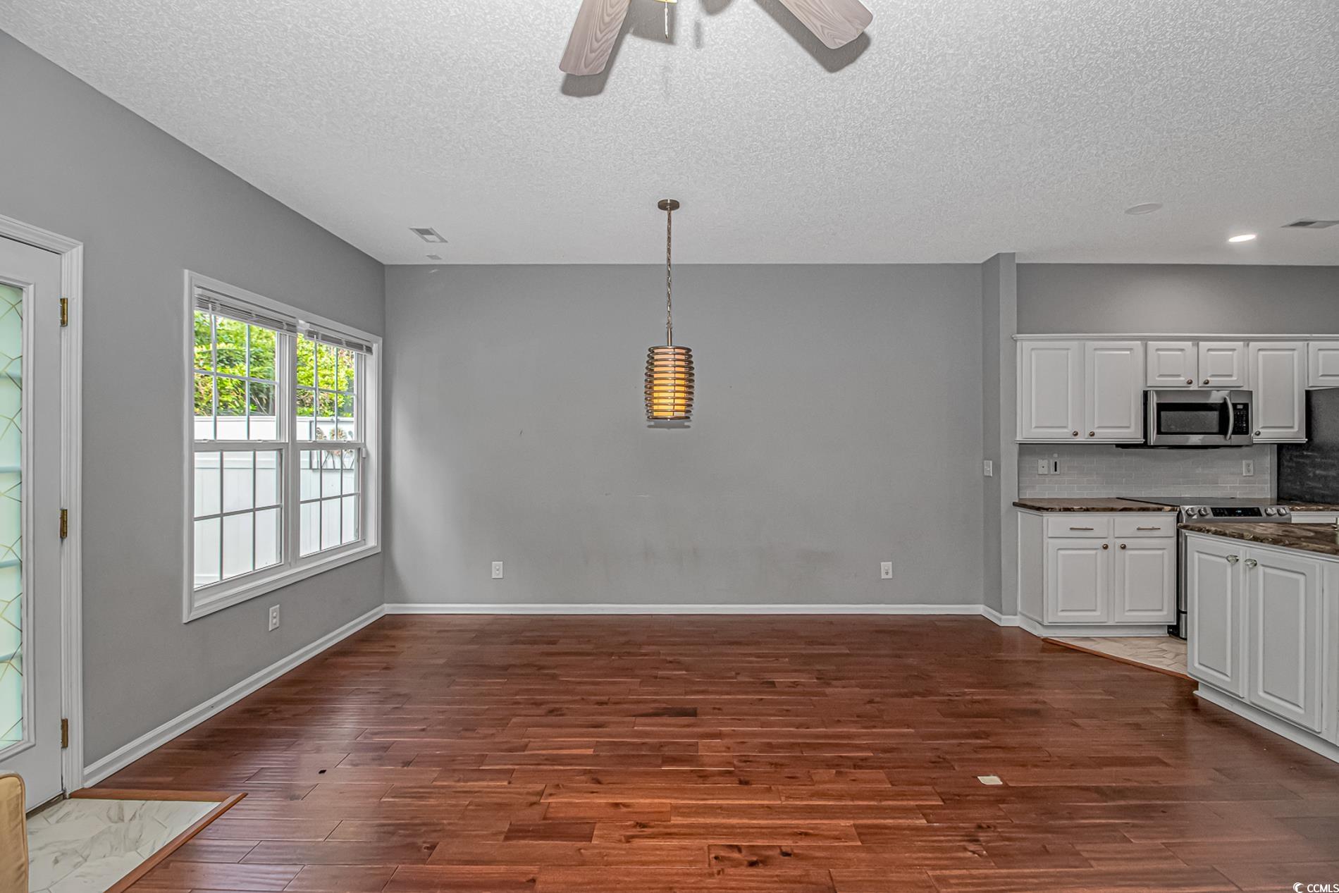 4358 Rivergate Ln. Property Photo 9