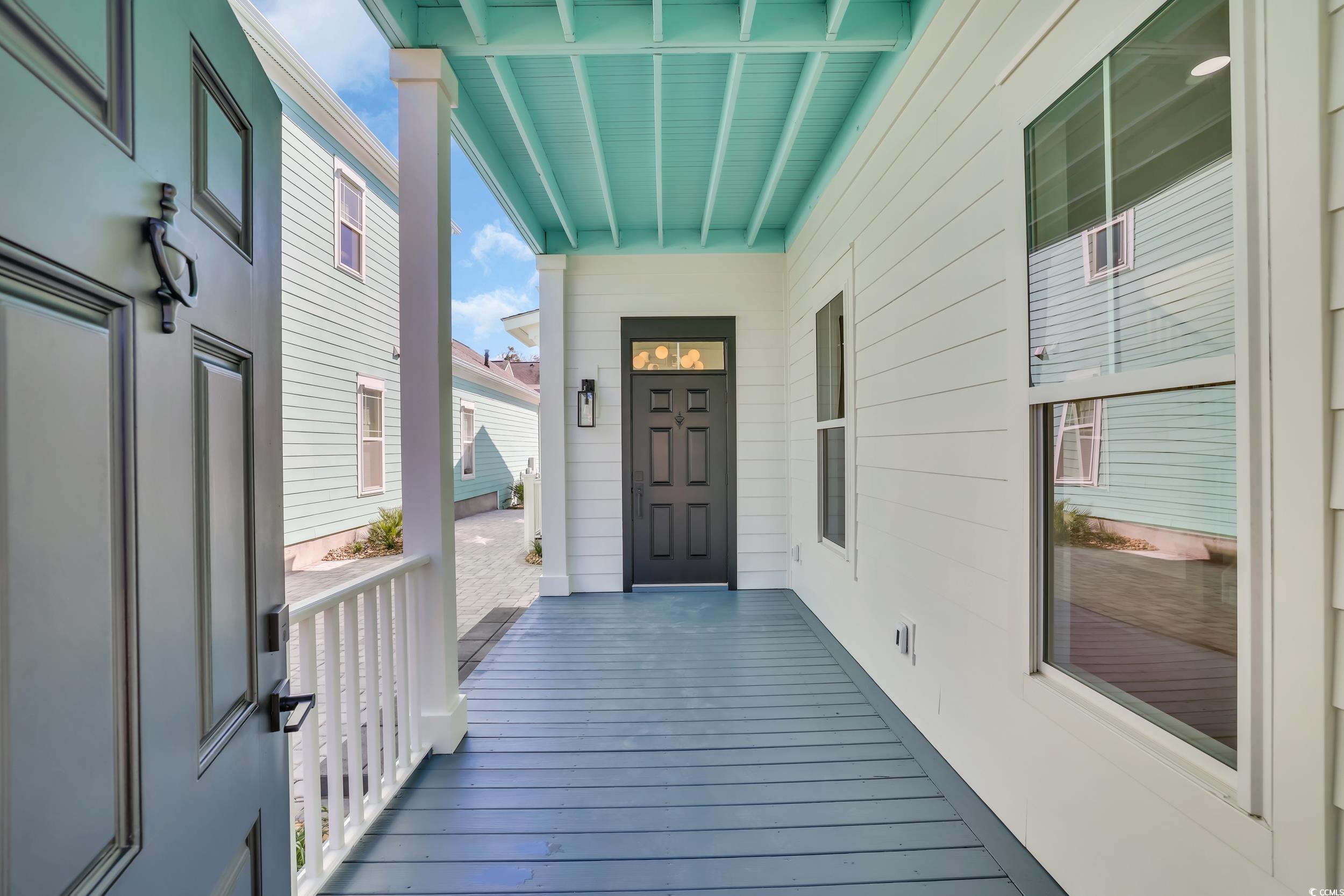 3385 Pampas Dr. Property Photo 5