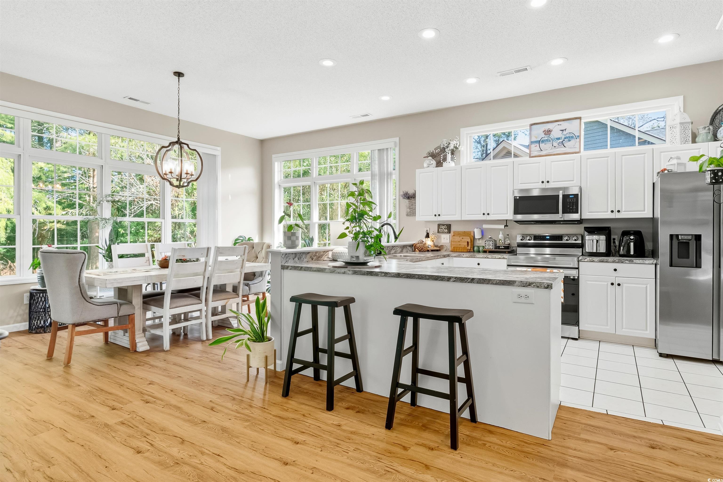 1442 Fox Hollow Way Property Photo 12