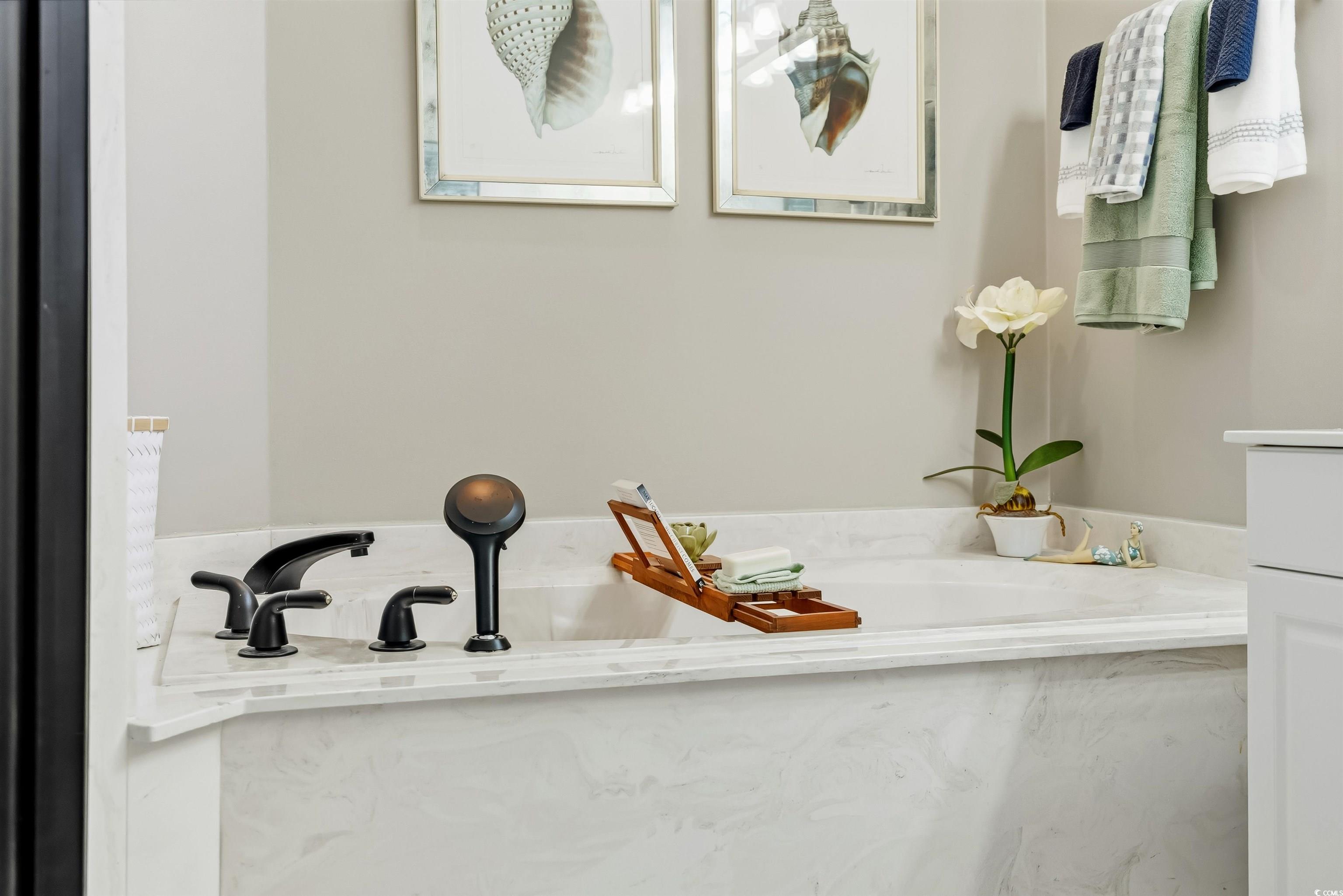 1442 Fox Hollow Way Property Photo 29