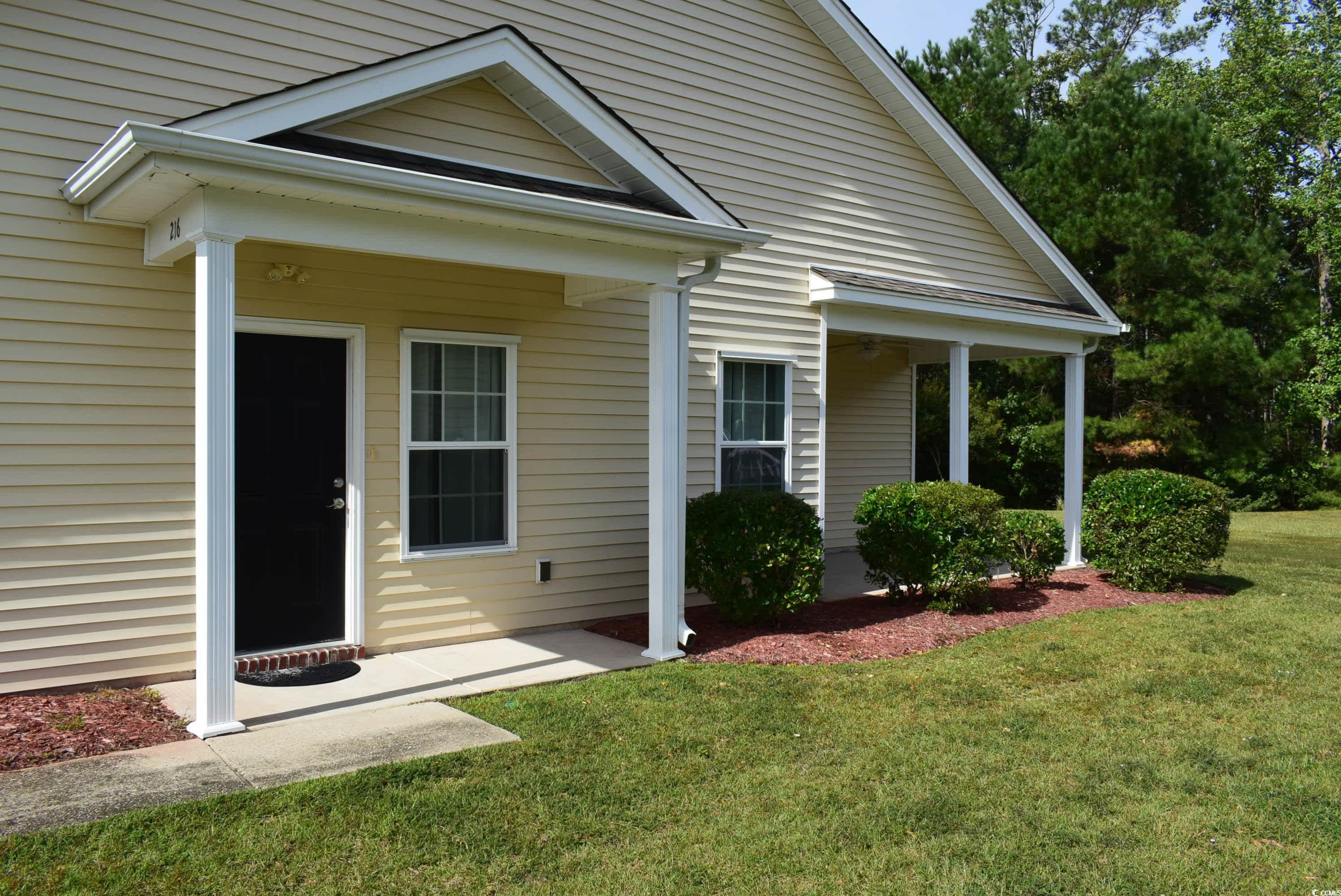 216 Rose Water Loop Property Photo 3