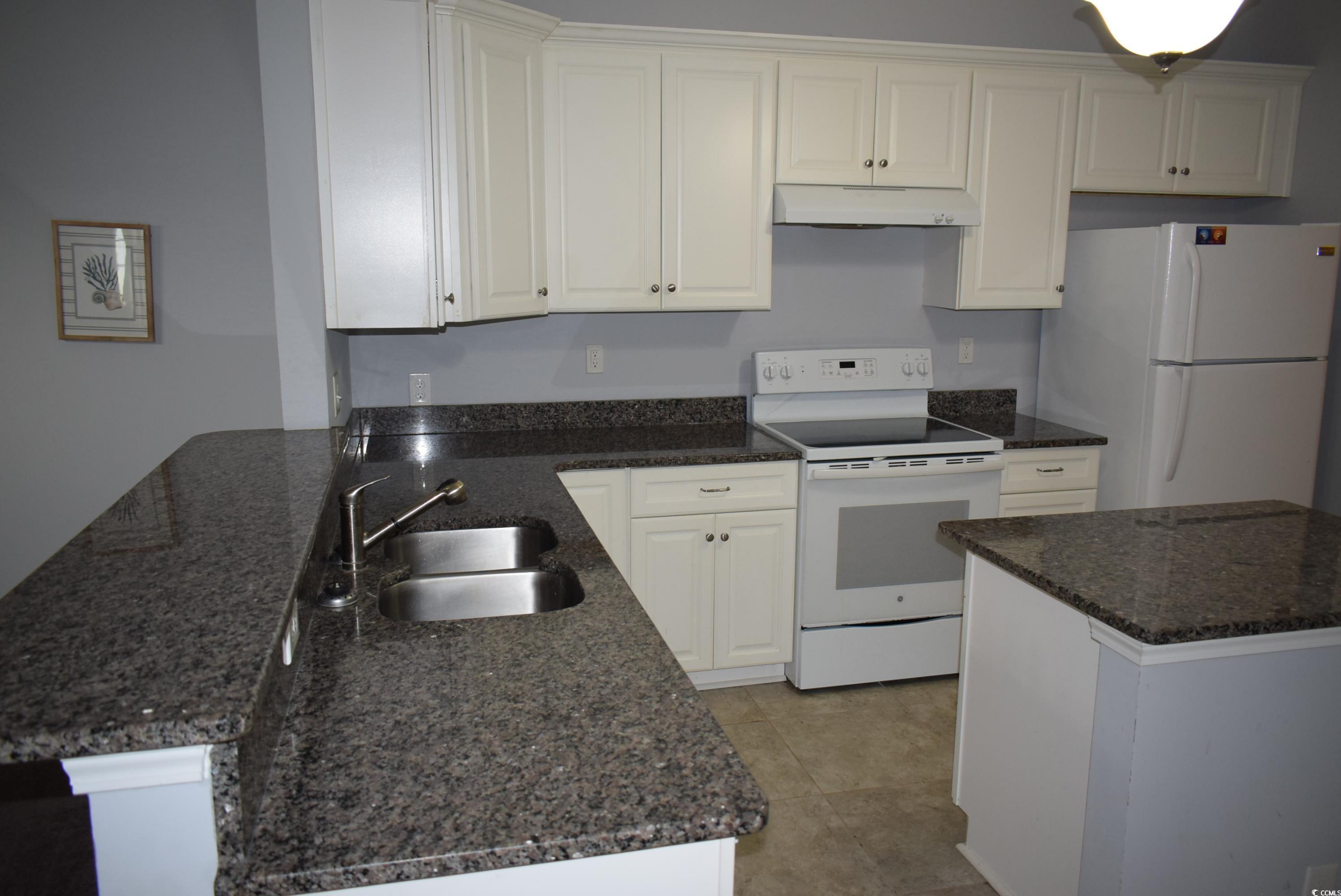 216 Rose Water Loop Property Photo 8