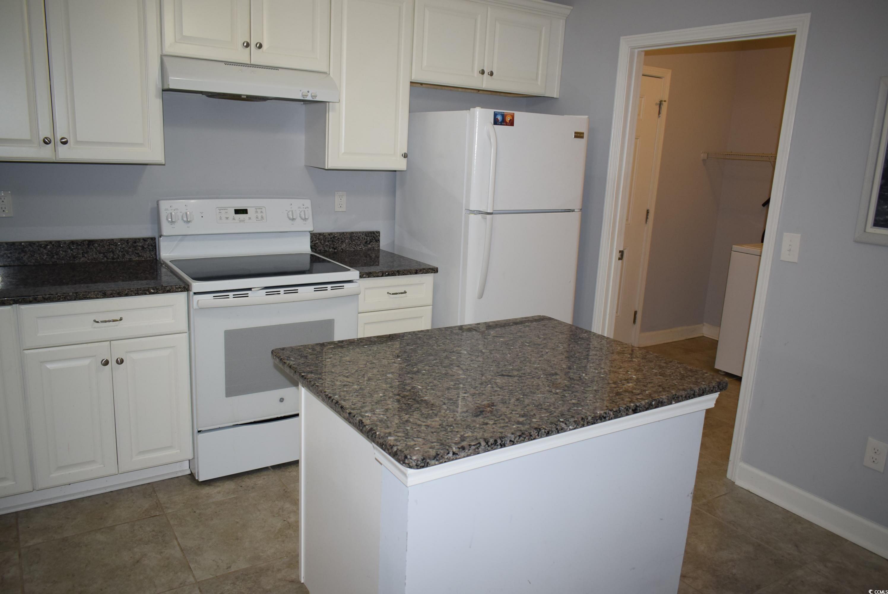 216 Rose Water Loop Property Photo 11