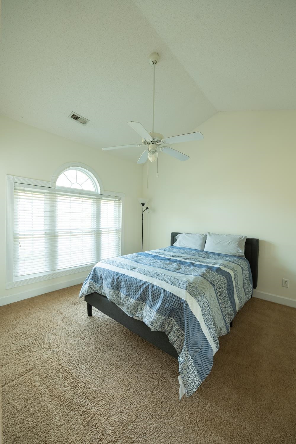 670 Riverwalk Dr. Property Photo 13