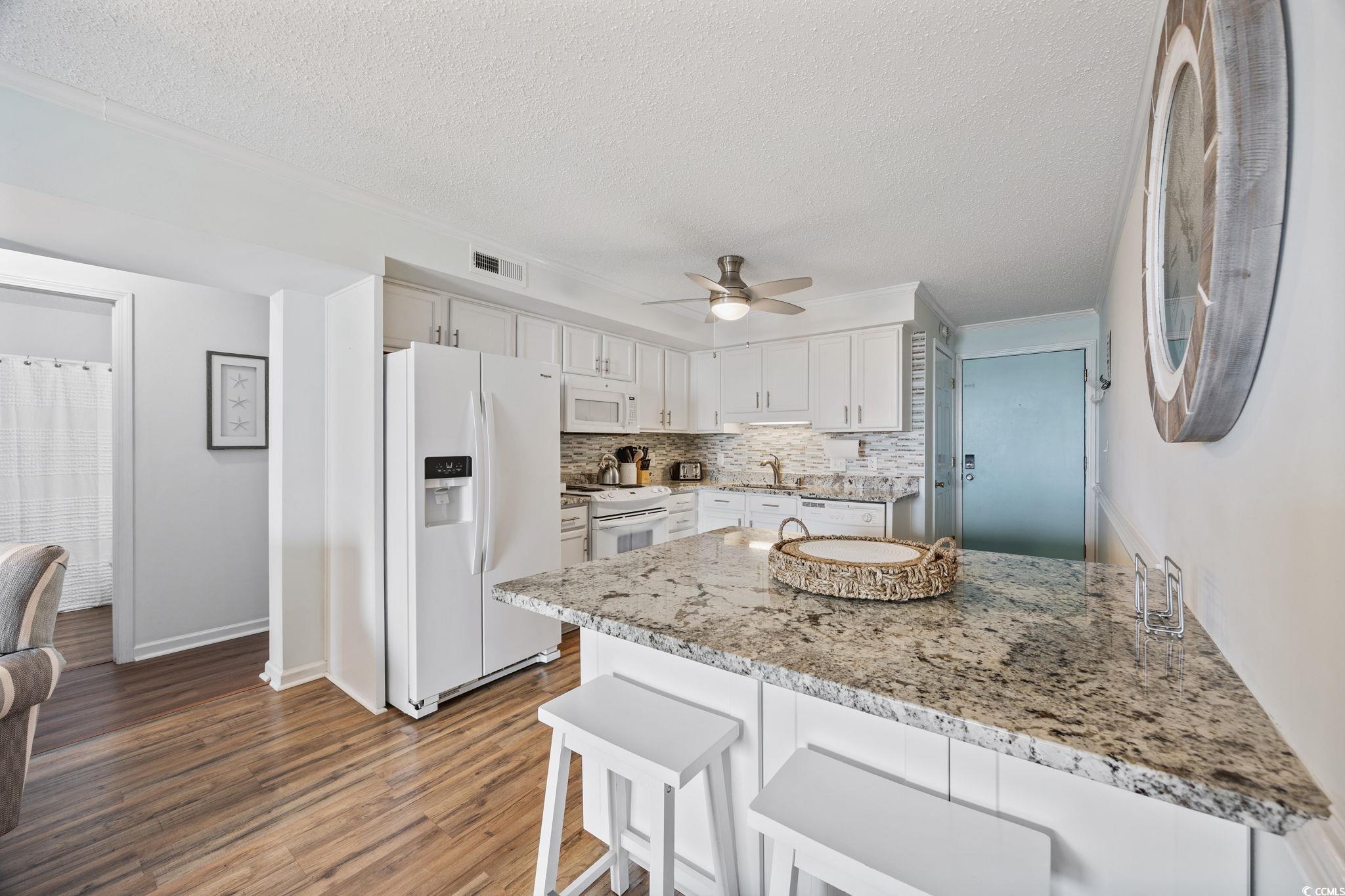 5600 Ocean Blvd. N Property Photo 15