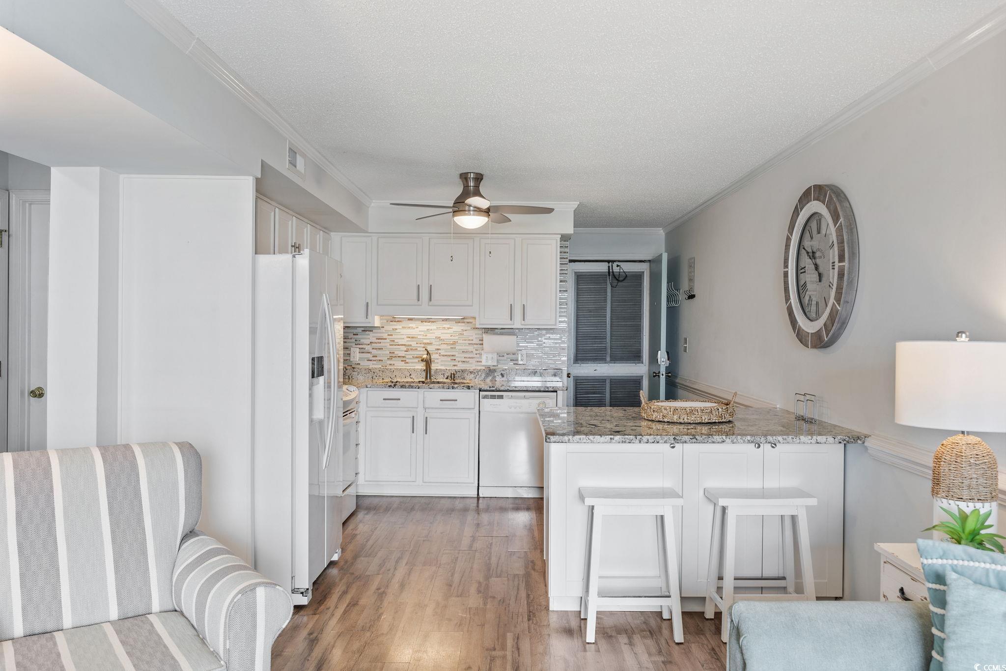 5600 Ocean Blvd. N Property Photo 16