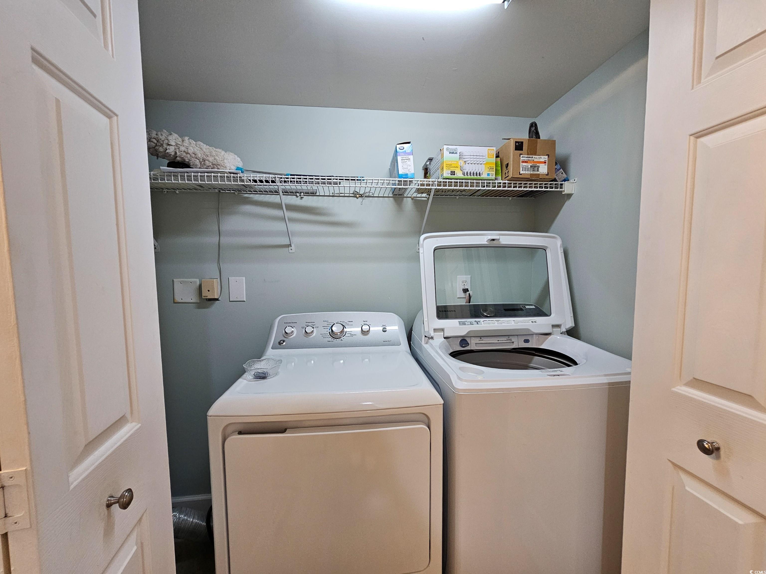 8560 Queensway Blvd. Property Photo 36