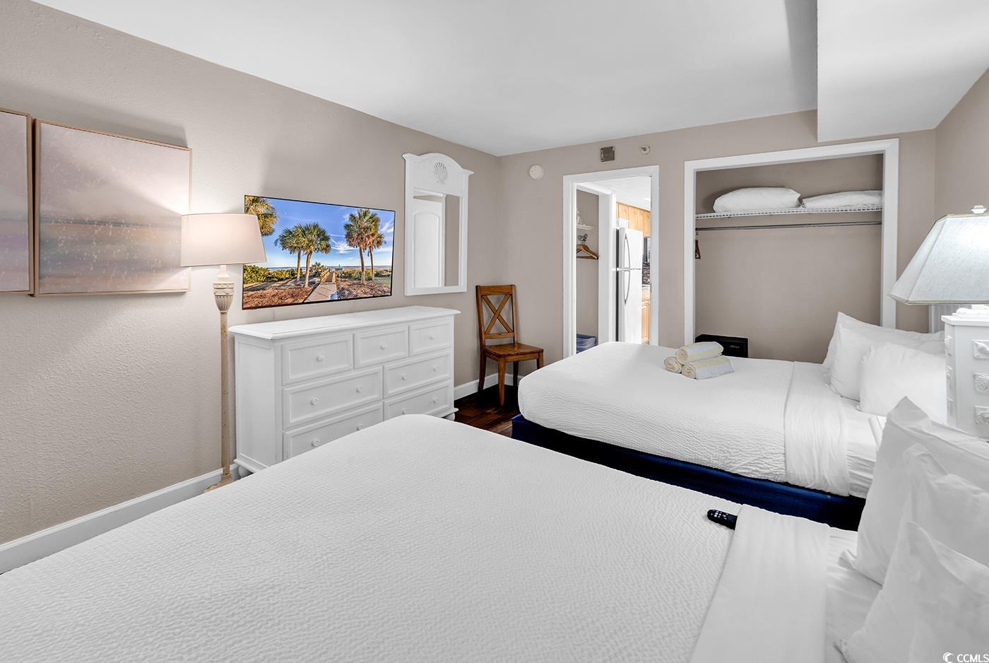 6804 N Ocean Blvd. Property Photo 3