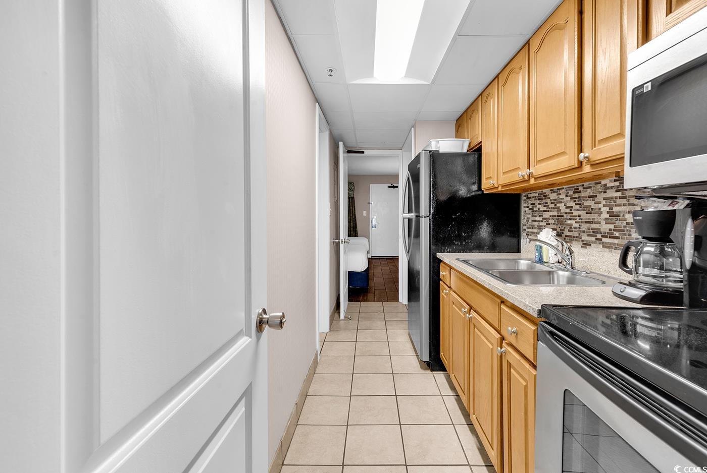 6804 N Ocean Blvd. Property Photo 7