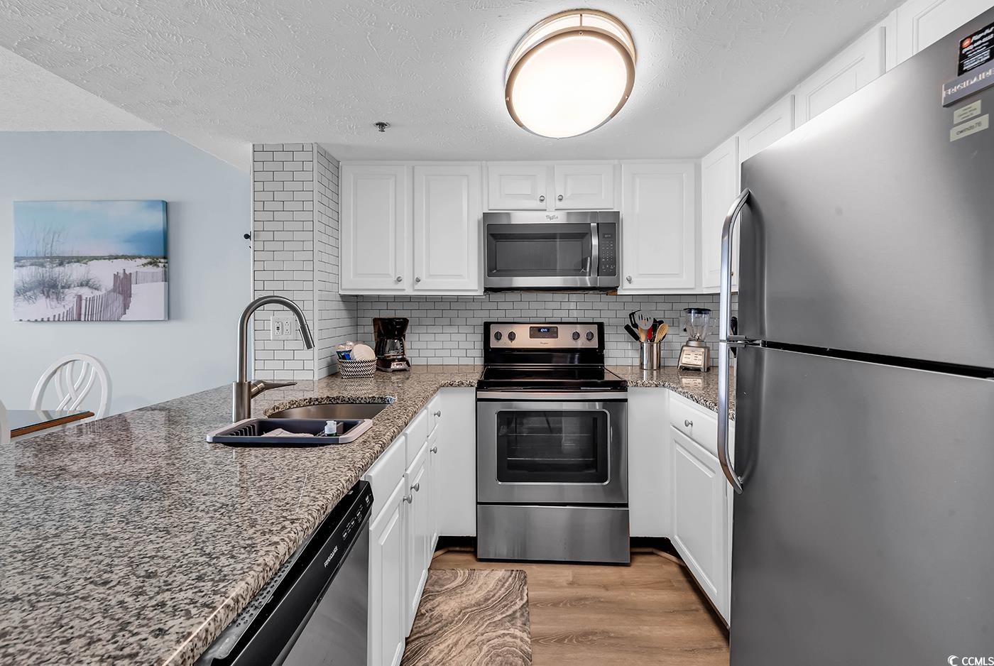 200 76th Ave. N Property Photo 14