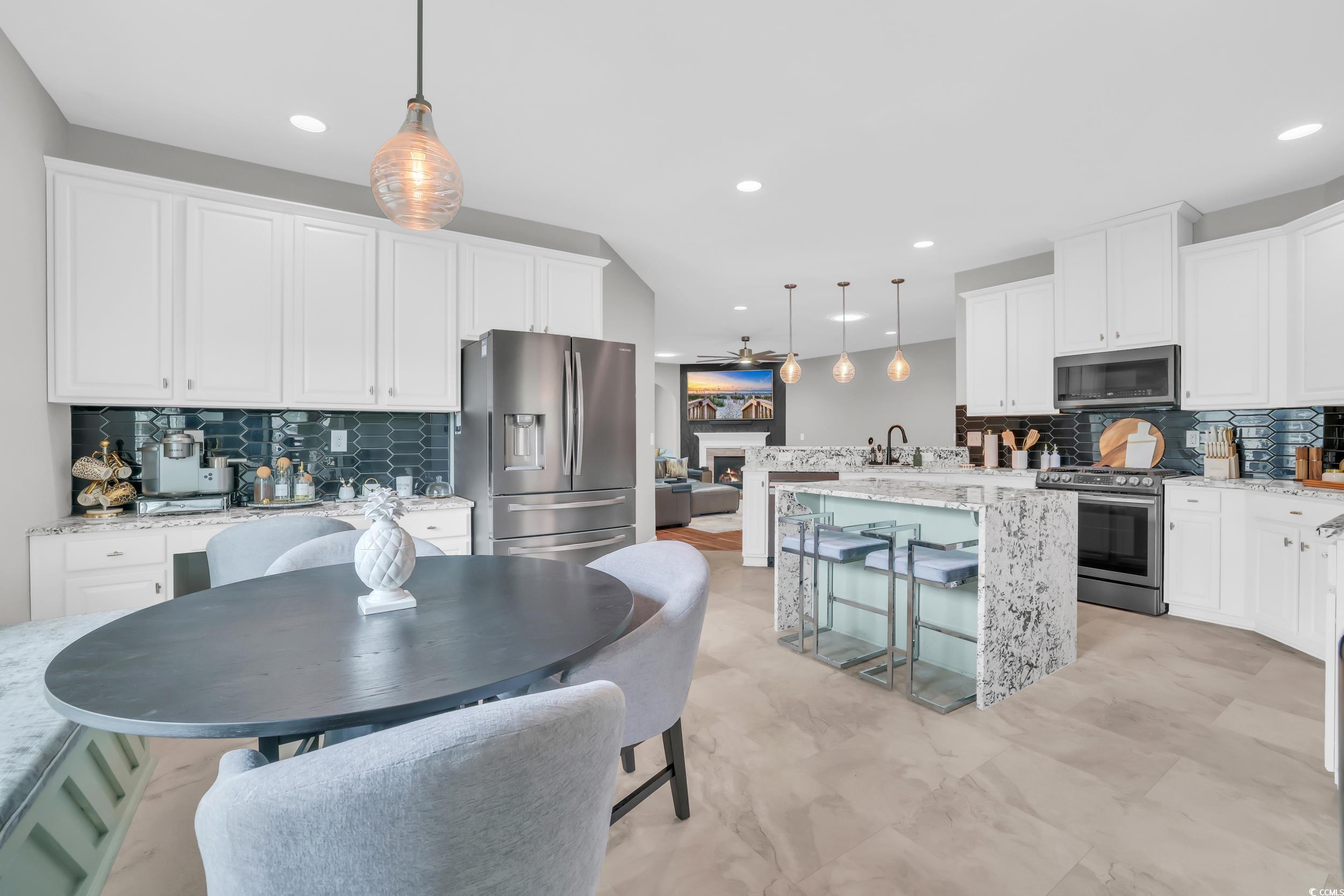 1705 Brookshade Ct. Property Photo 6