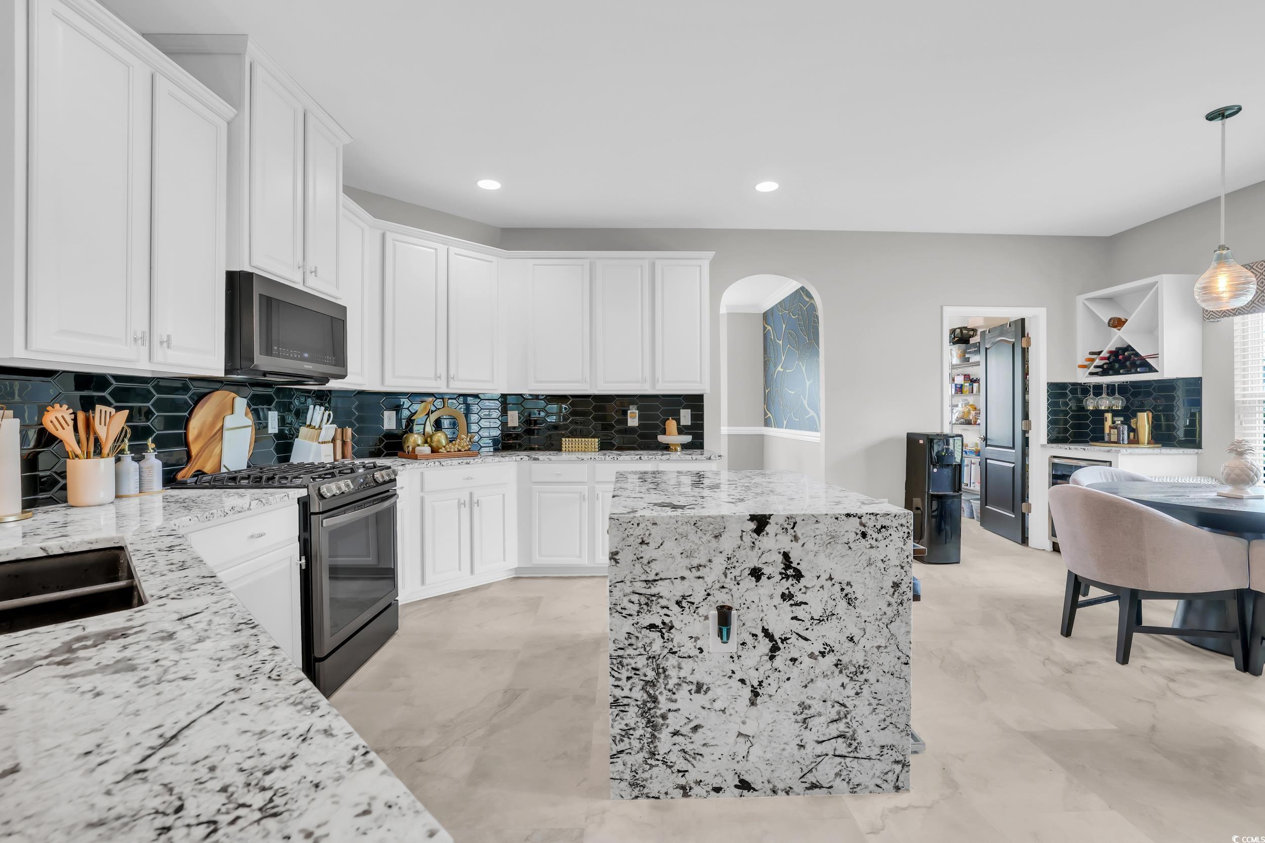 1705 Brookshade Ct. Property Photo 9