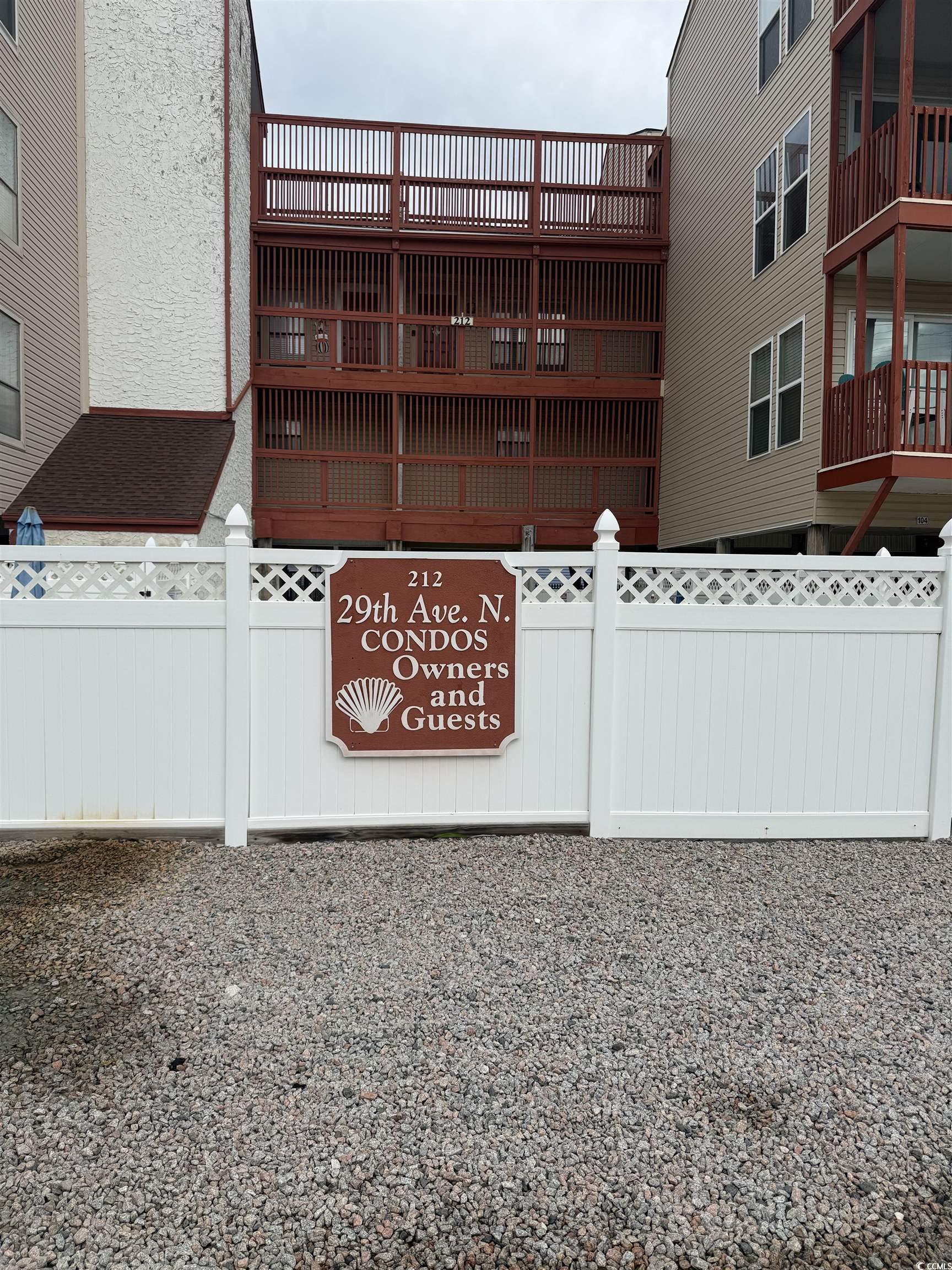 212 29th Ave. N Property Photo 1