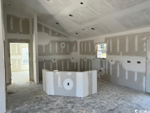 400 Owens Ln. Property Photo 2