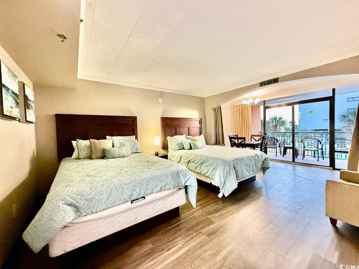 6900 Ocean Blvd. N Property Photo 3