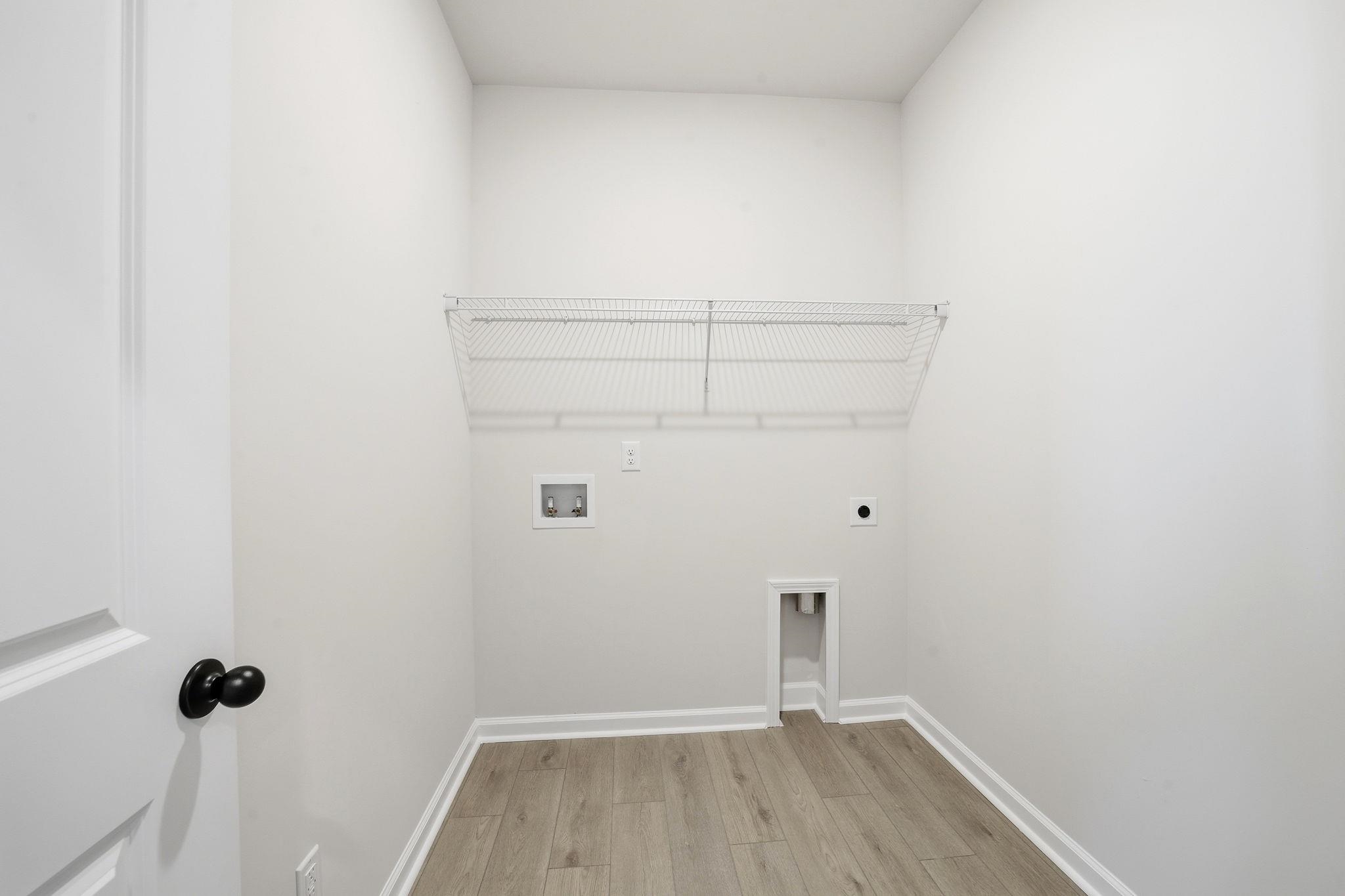 1008 Triton Ave. Property Photo 27