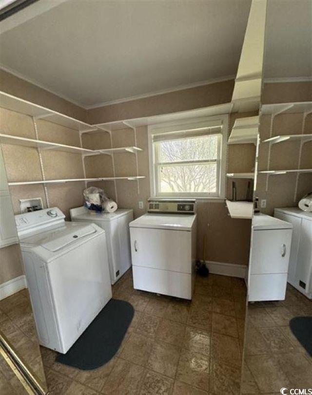 1600 Maple Dr. Property Photo 13