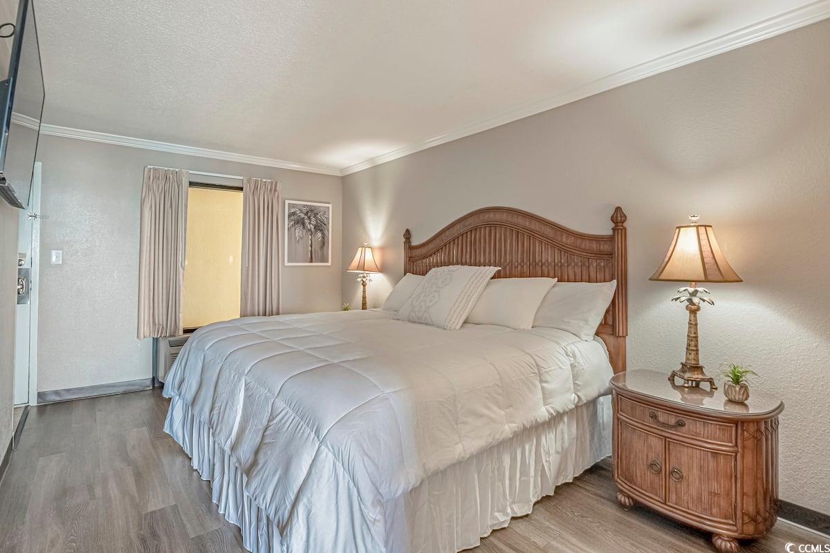 6900 Ocean Blvd. N Property Photo 3