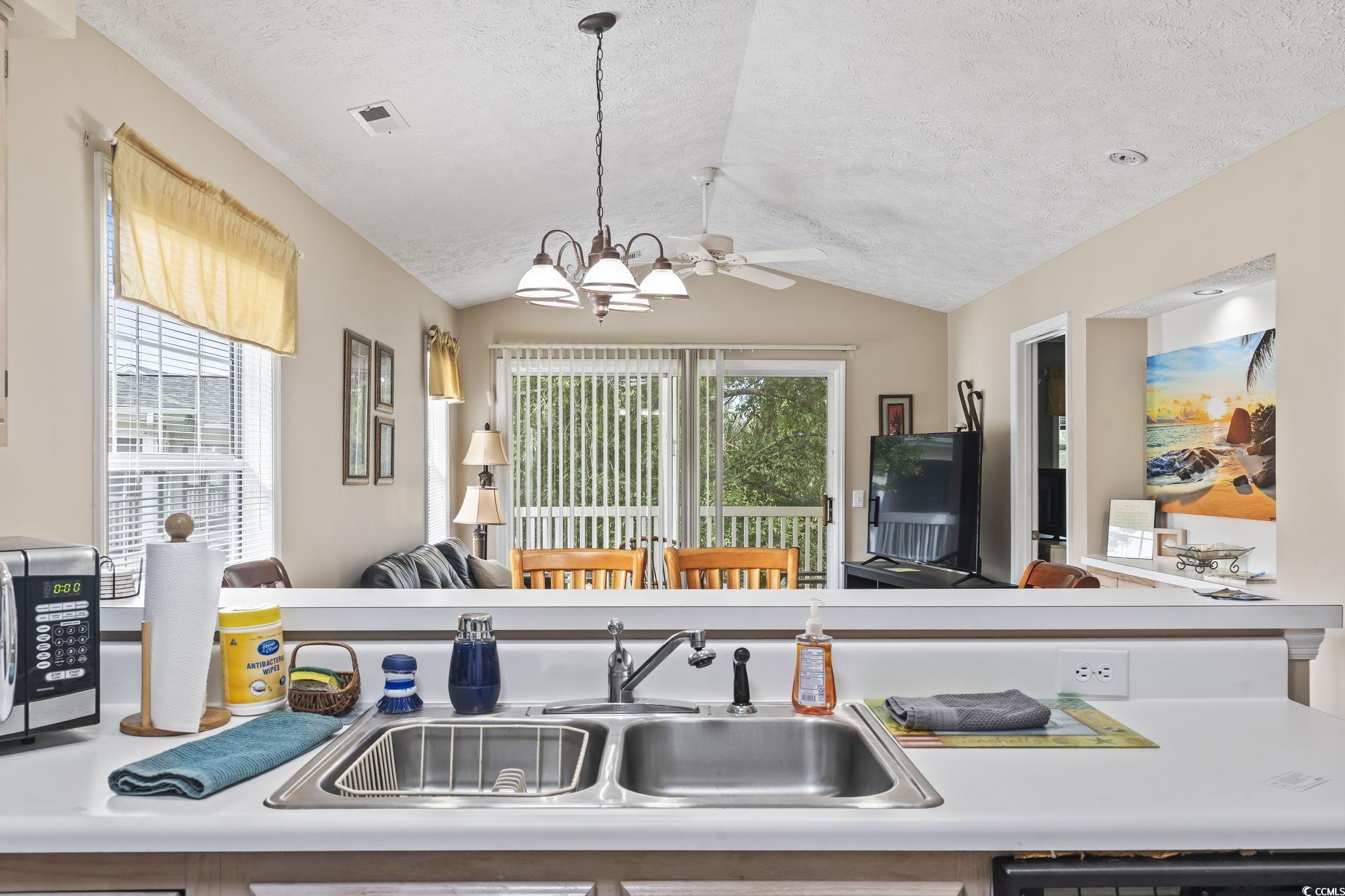 553 White River Dr. Property Photo 12