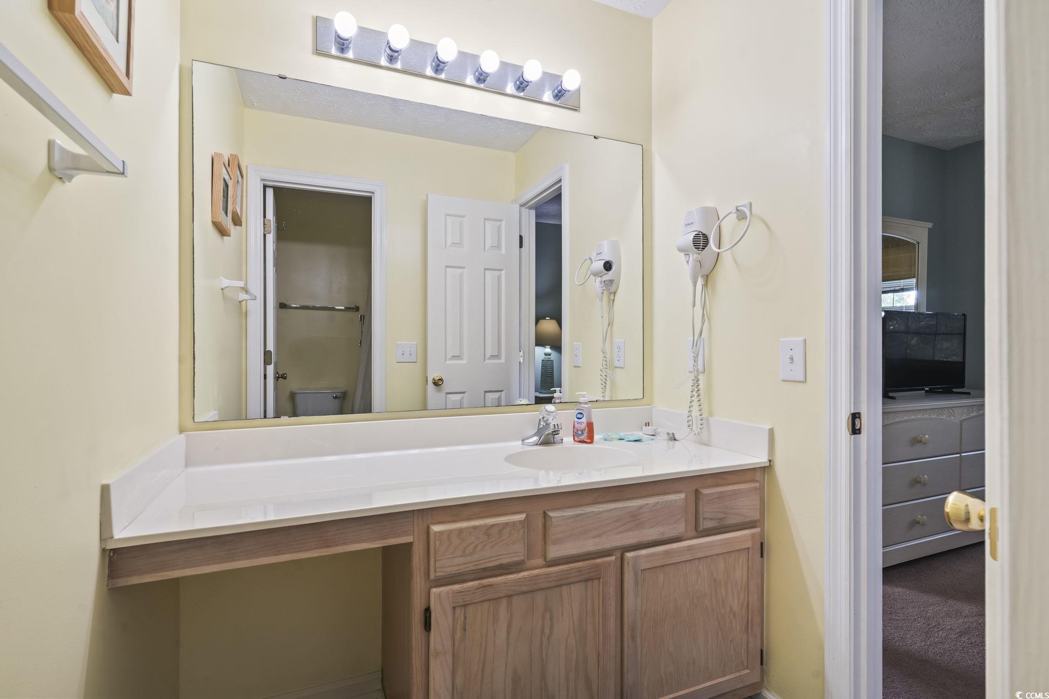 553 White River Dr. Property Photo 28