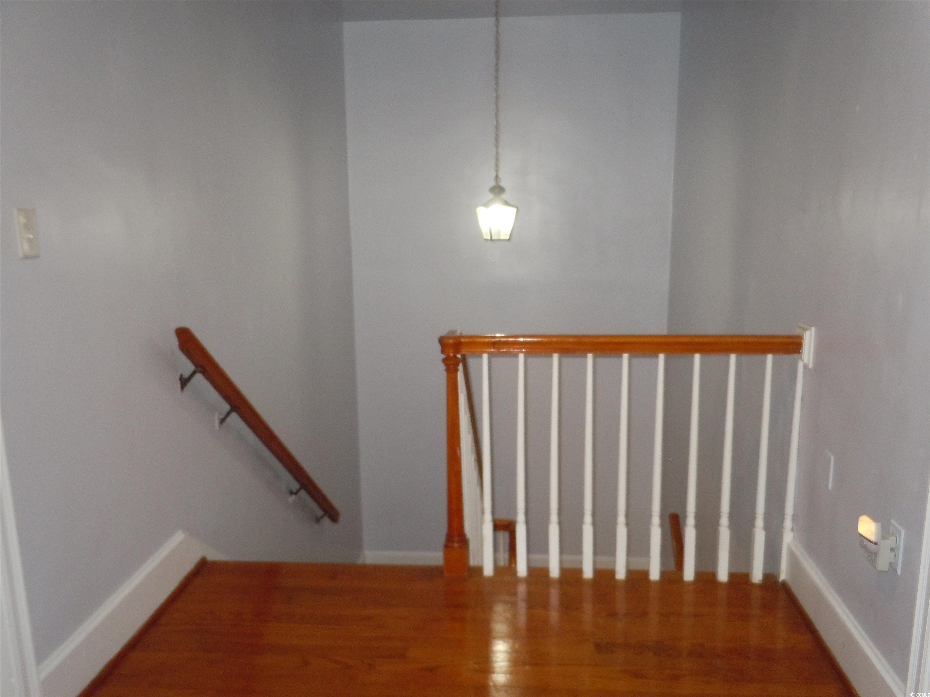 110 E Bell St. Property Photo 26