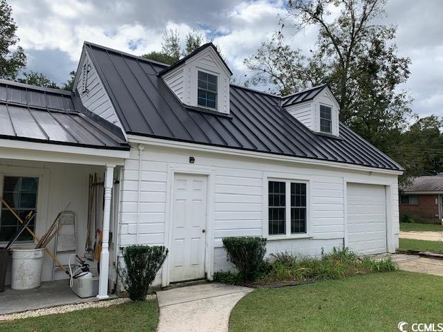 110 E Bell St. Property Photo 31