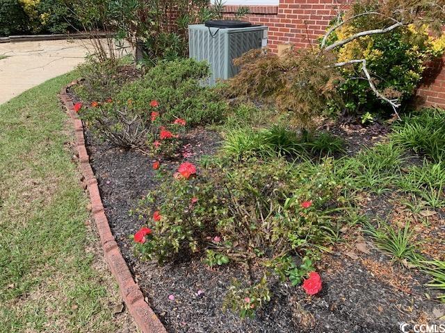 110 E Bell St. Property Photo 35