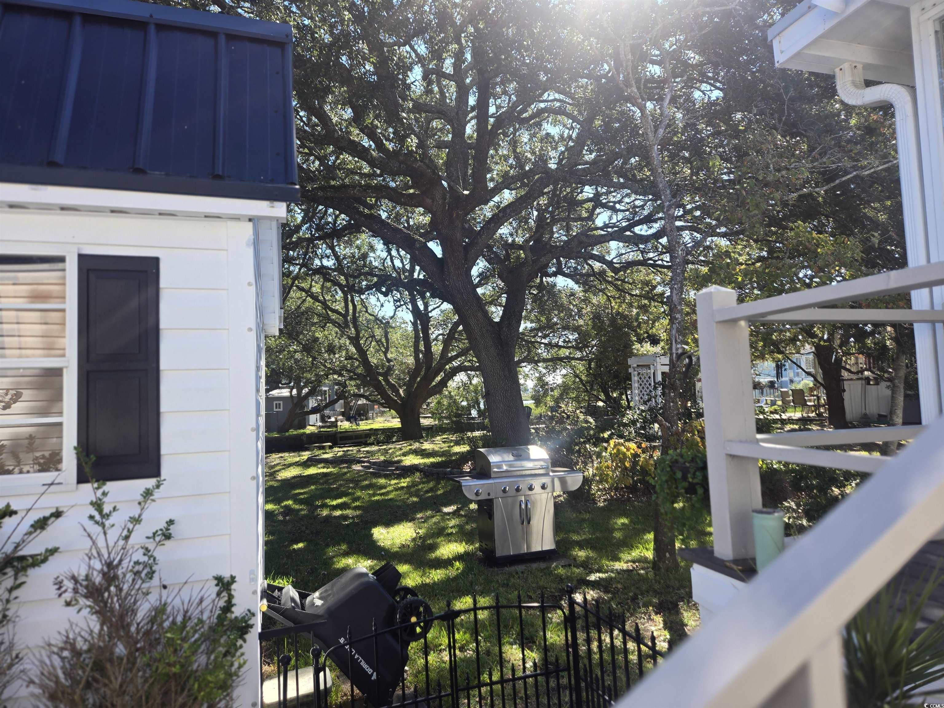 359 Lagoon Circle Property Photo 10