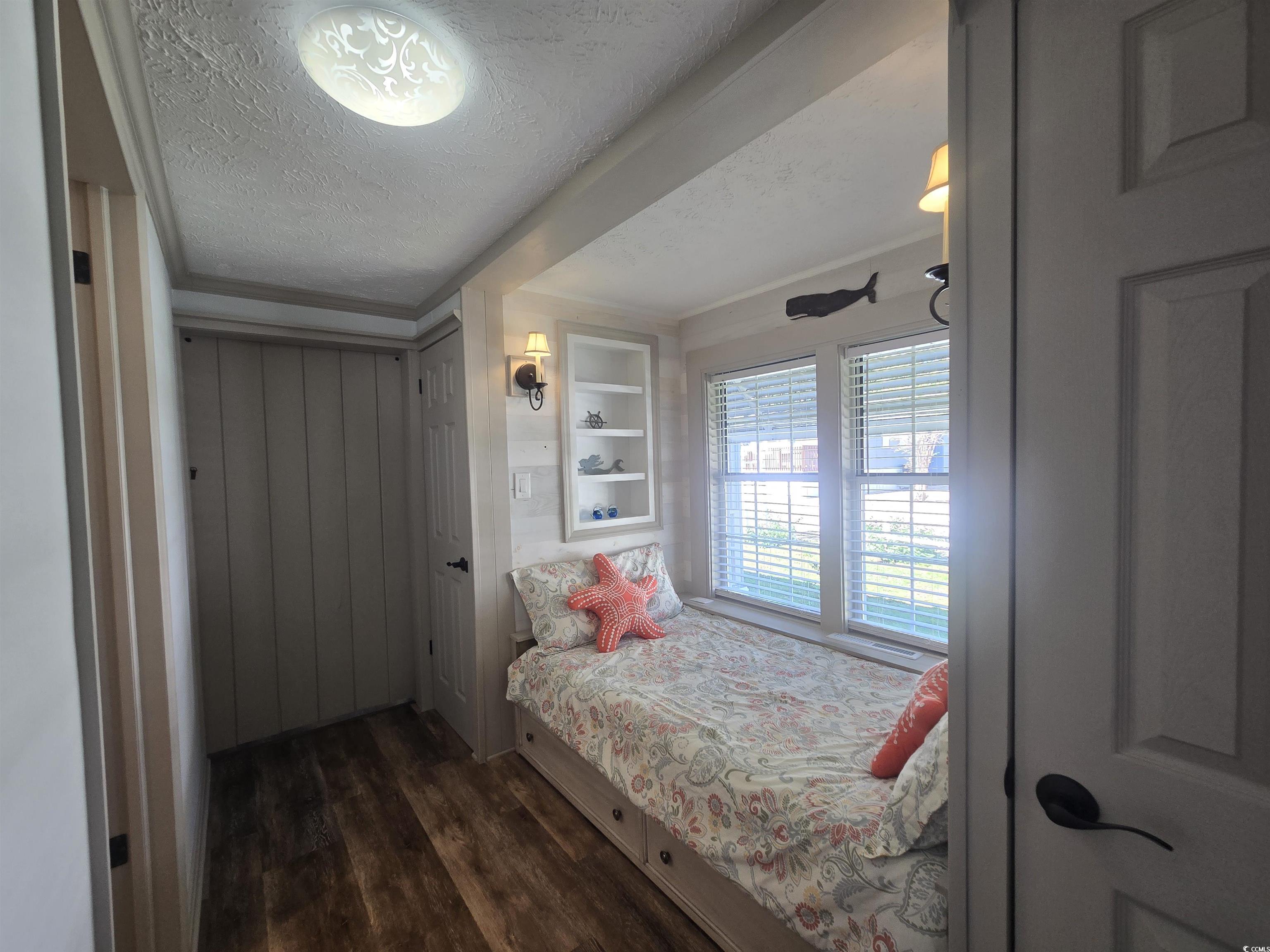 359 Lagoon Circle Property Photo 29