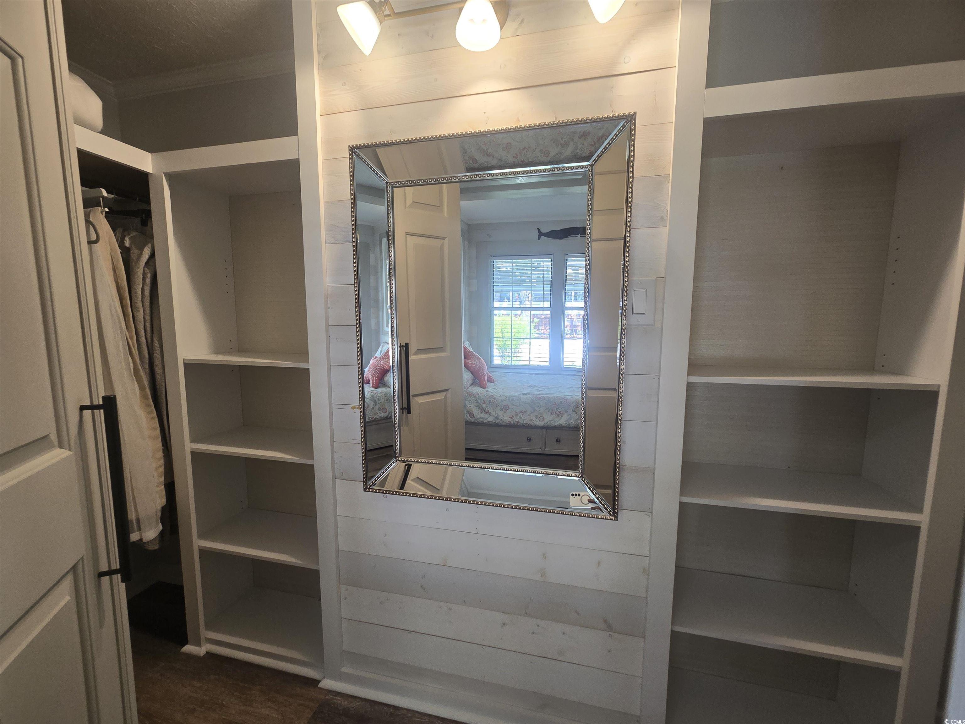 359 Lagoon Circle Property Photo 32