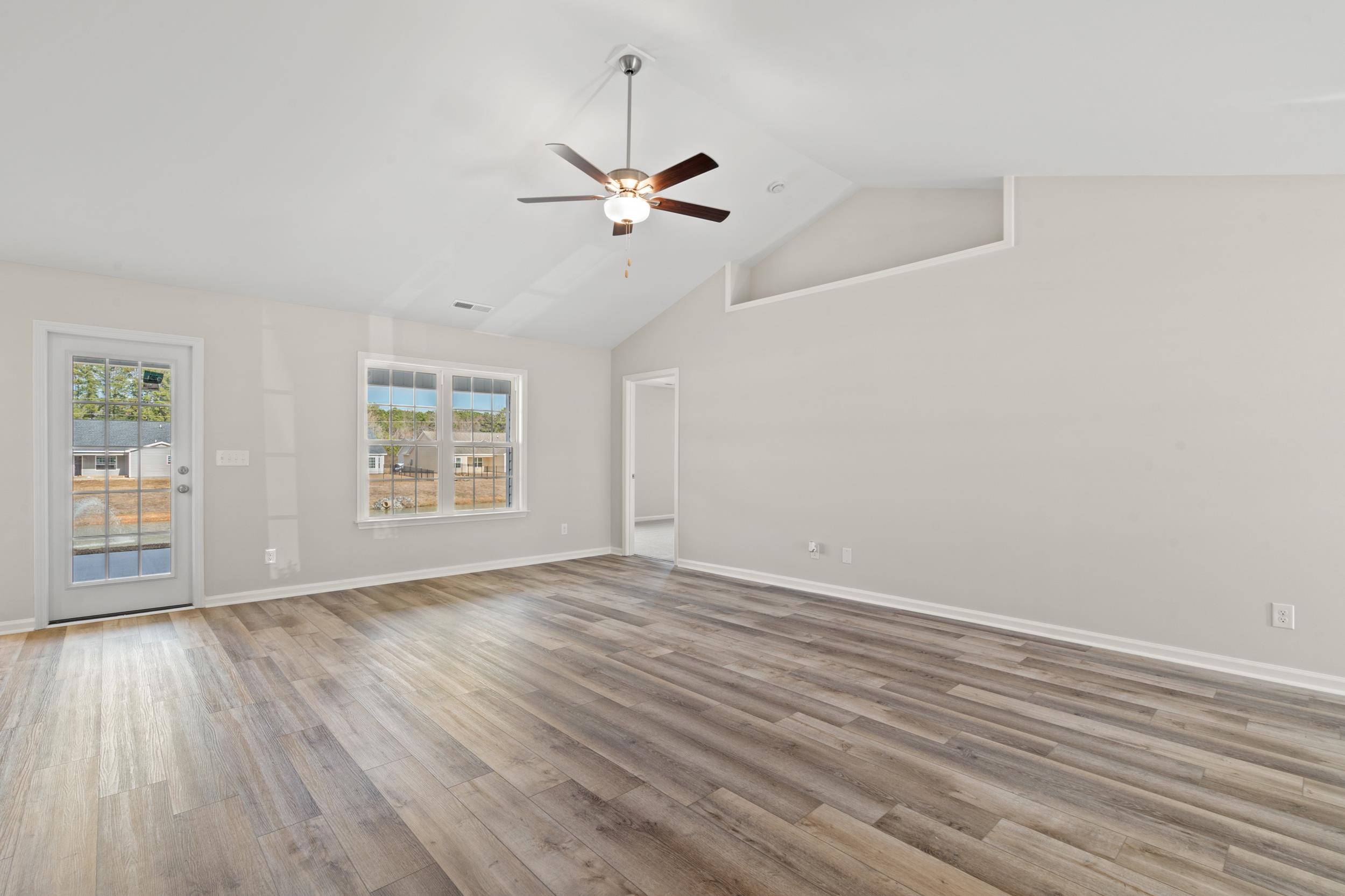335 Barn Owl Way Property Photo 5