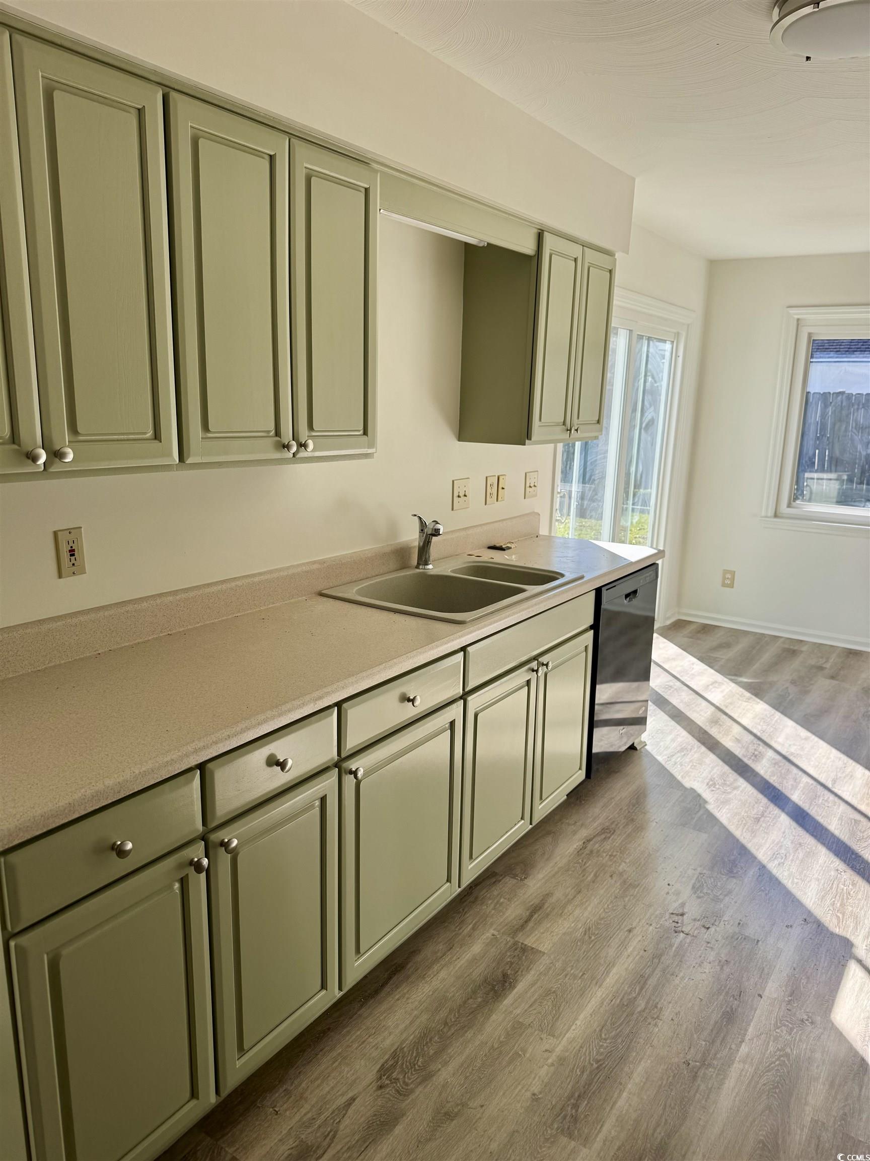 270 Nature Trail Property Photo 4