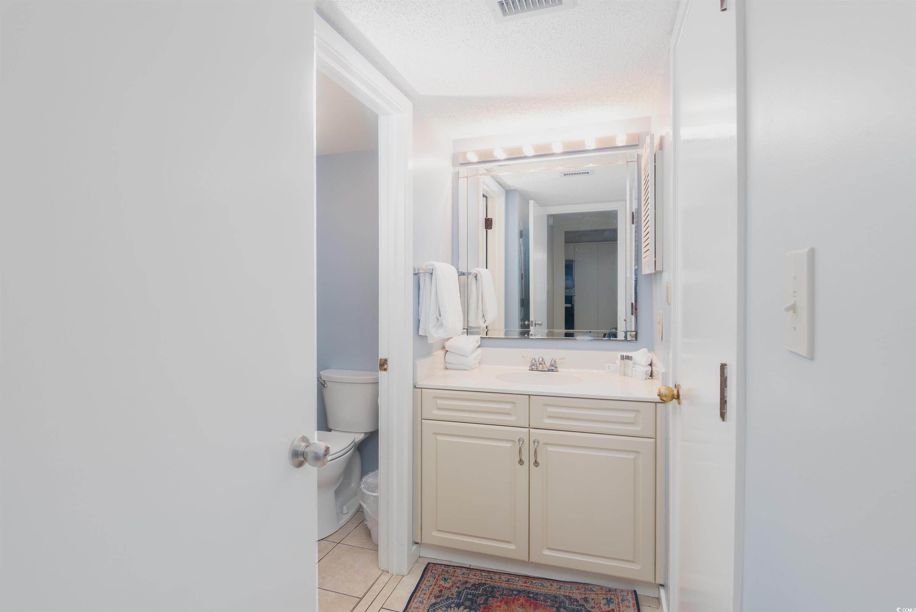 125 Hartland Dr. Property Photo 8