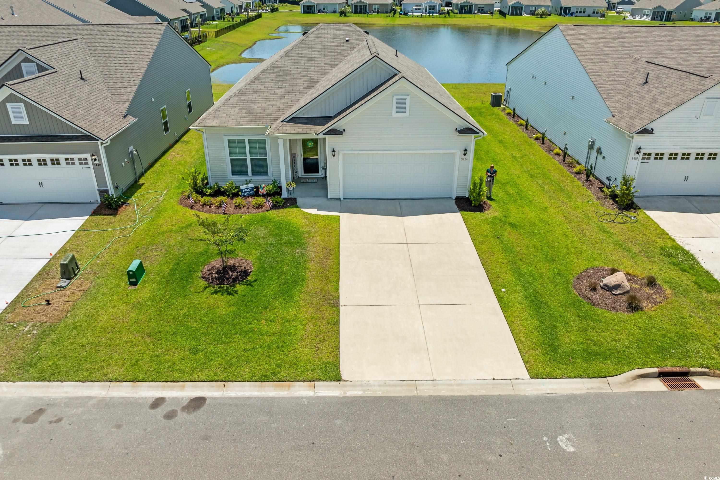 9414 Barnstormer Dr. Property Photo 1